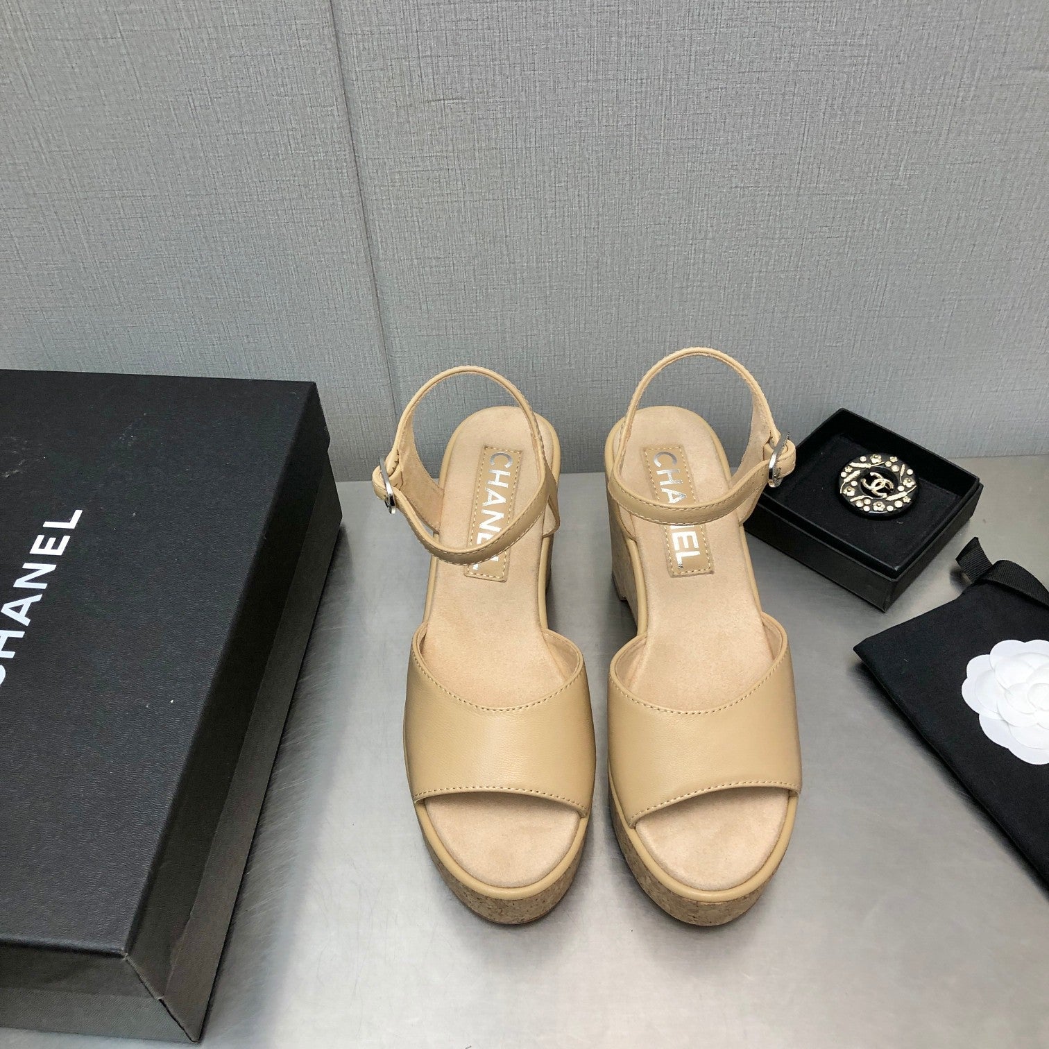 Luxury Shoes Sandals - CHL - 1029