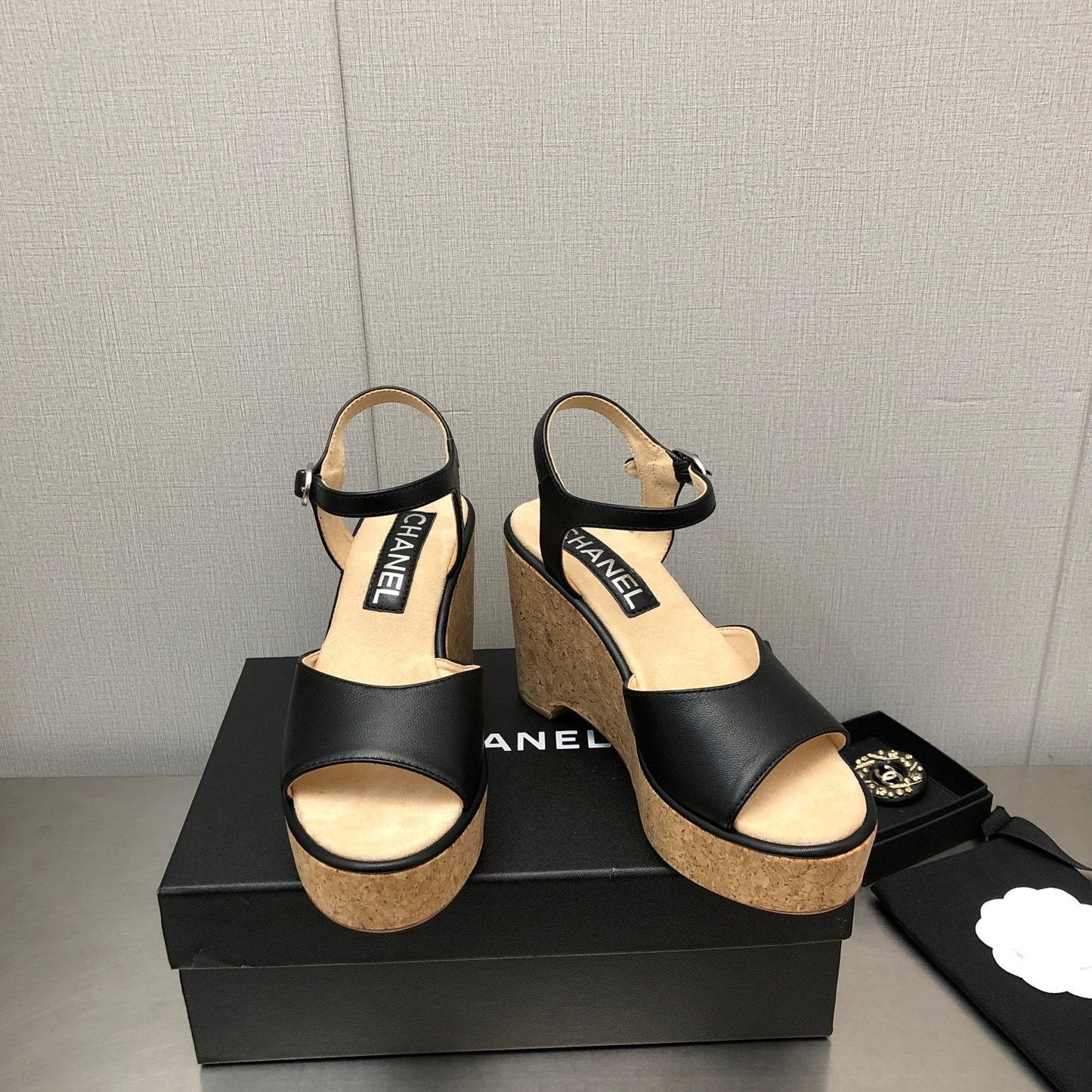 Luxury Shoes Sandals - CHL - 1028