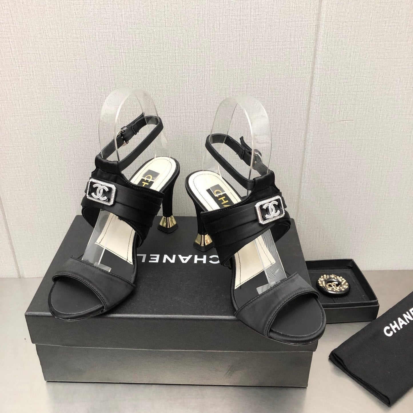 Luxury Shoes Sandals - CHL - 958