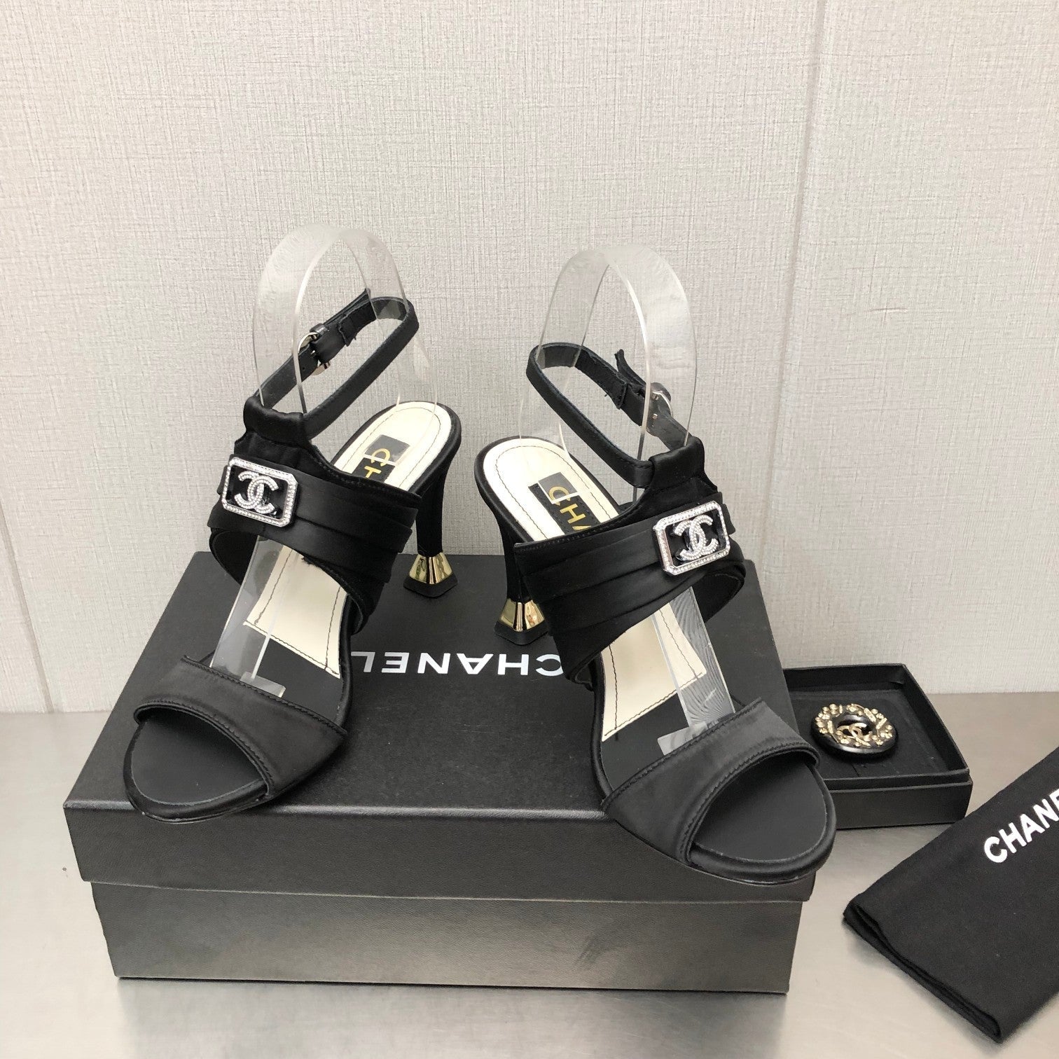 Luxury Shoes Sandals - CHL - 958