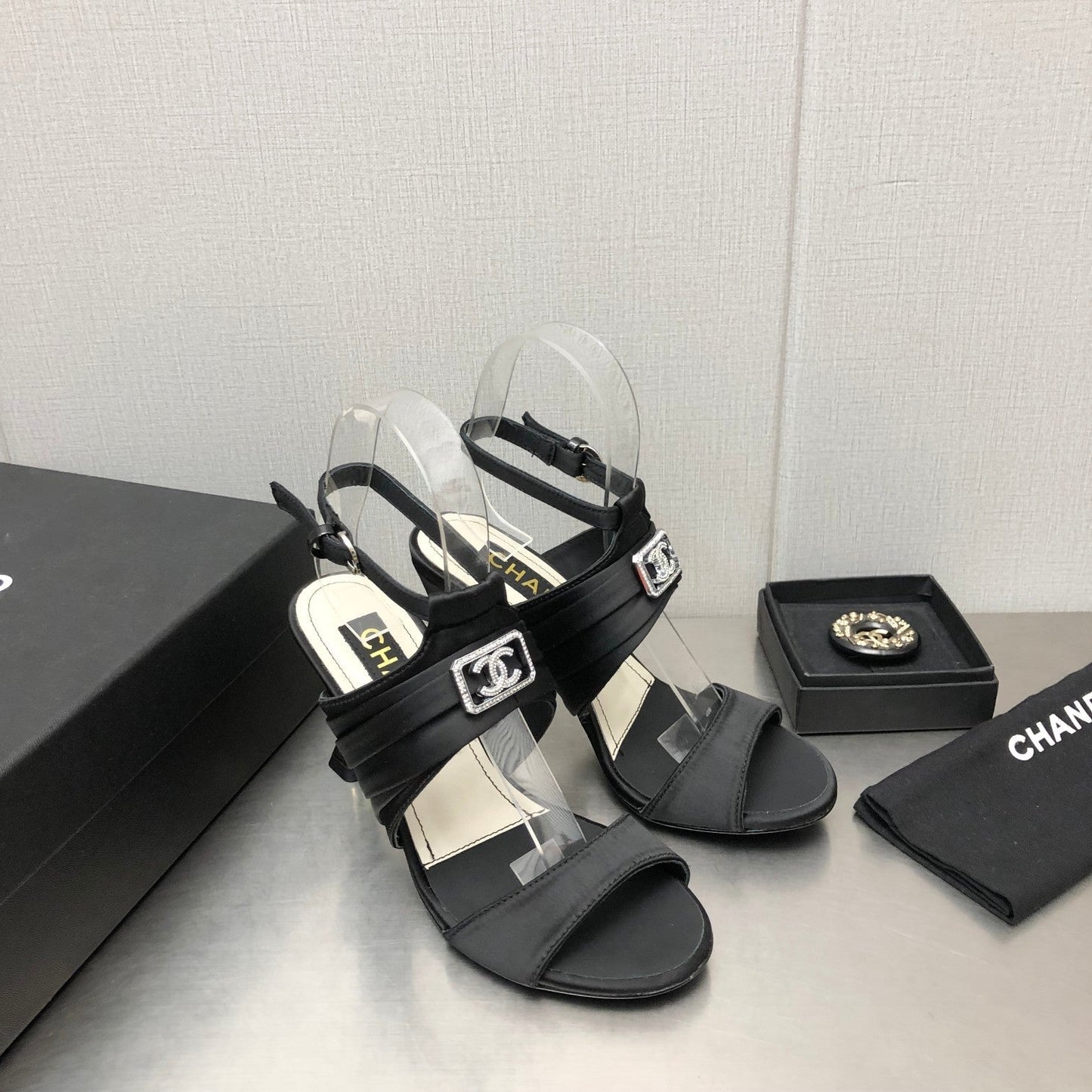 Luxury Shoes Sandals - CHL - 958