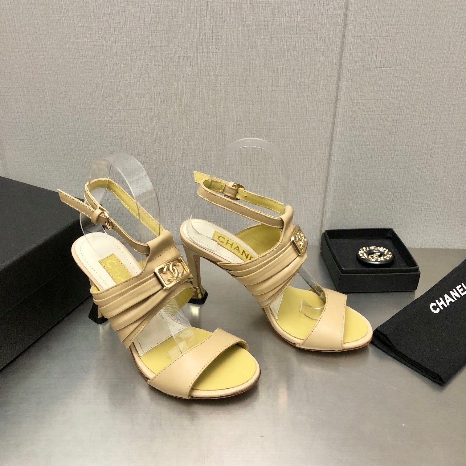 Luxury Shoes Sandals - CHL - 960