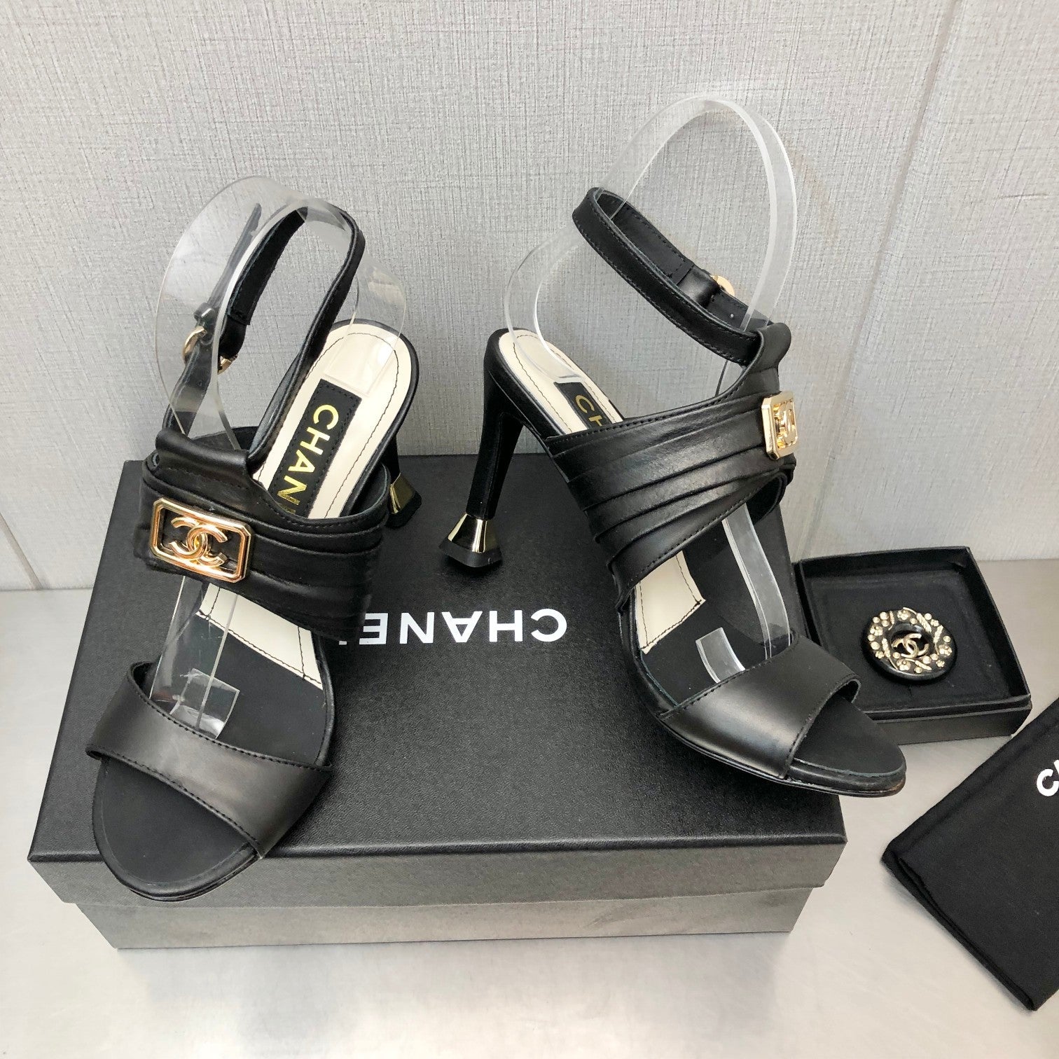 Luxury Shoes Sandals - CHL - 961