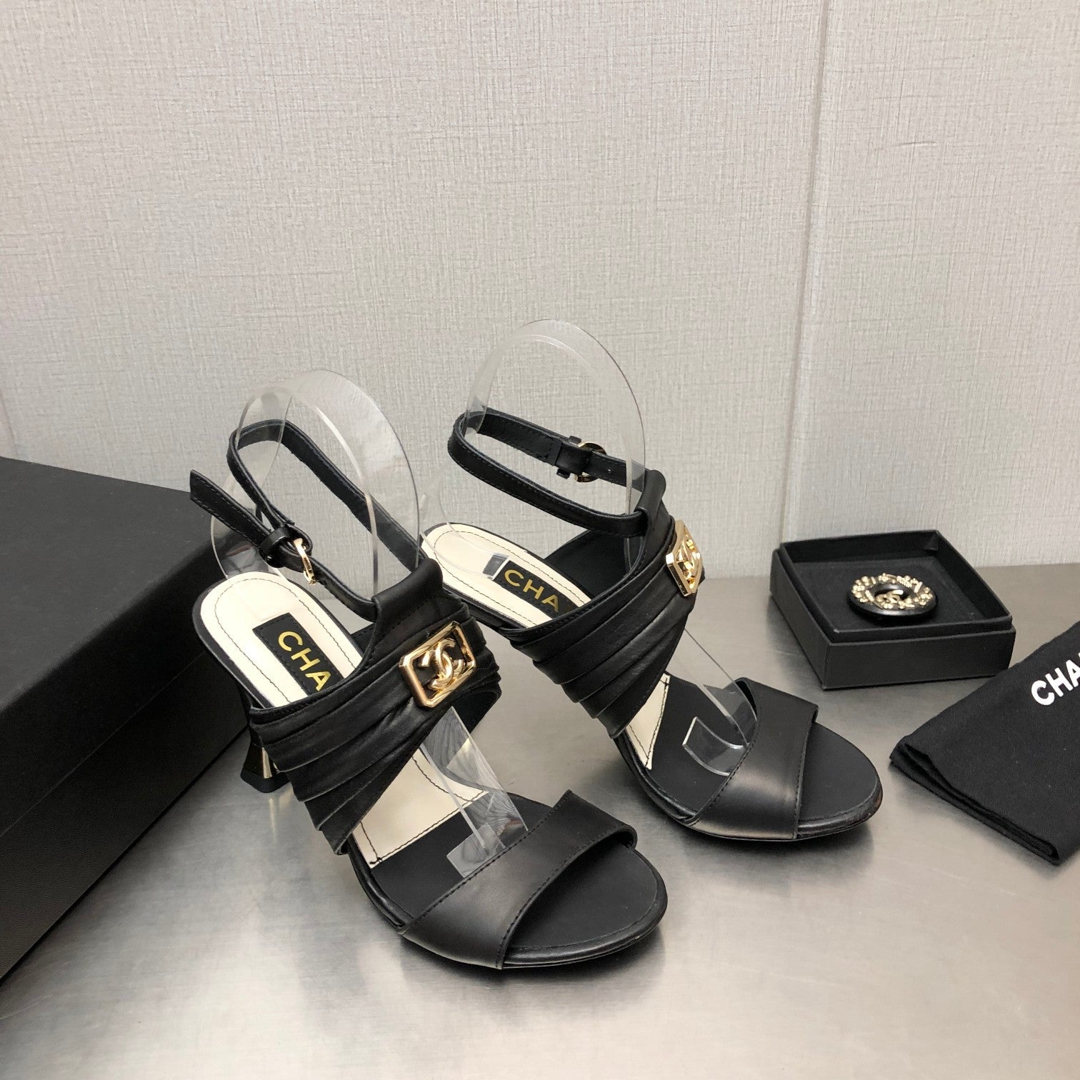 Luxury Shoes Sandals - CHL - 961
