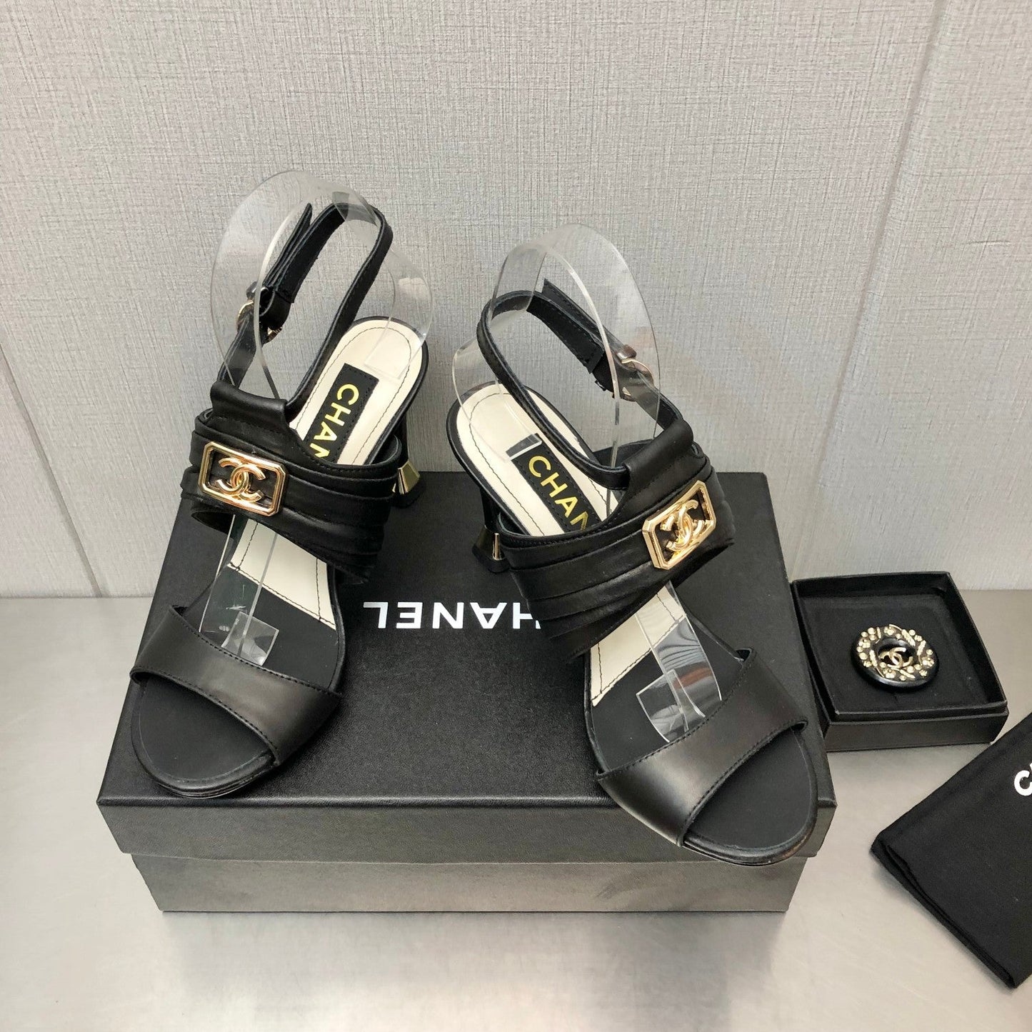 Luxury Shoes Sandals - CHL - 961