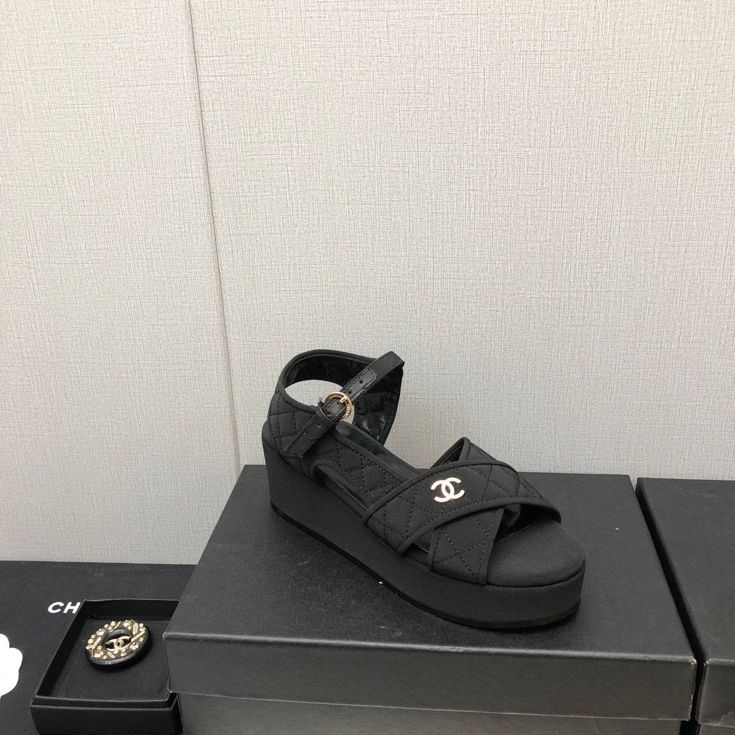 Luxury Shoes Sandals - CHL - 929