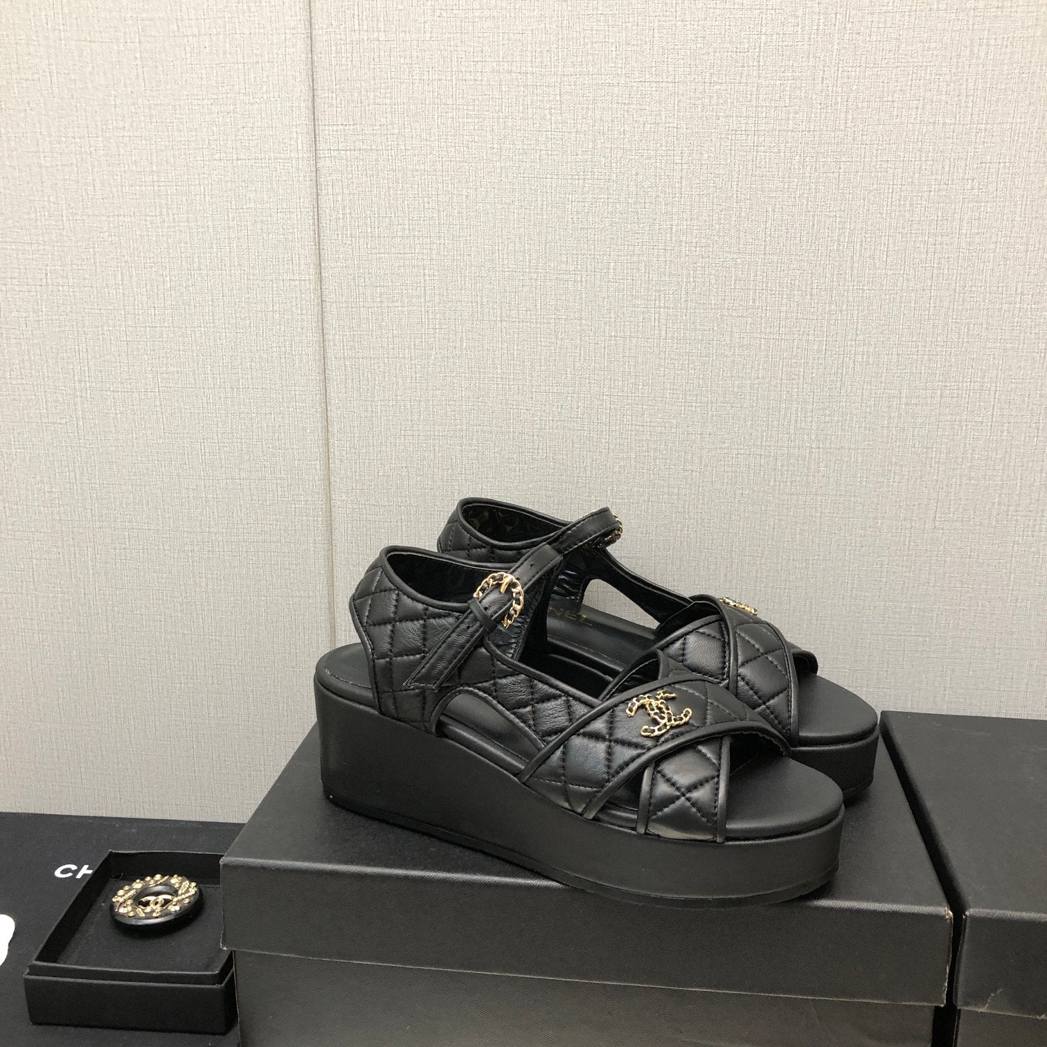 Luxury Shoes Sandals - CHL - 932