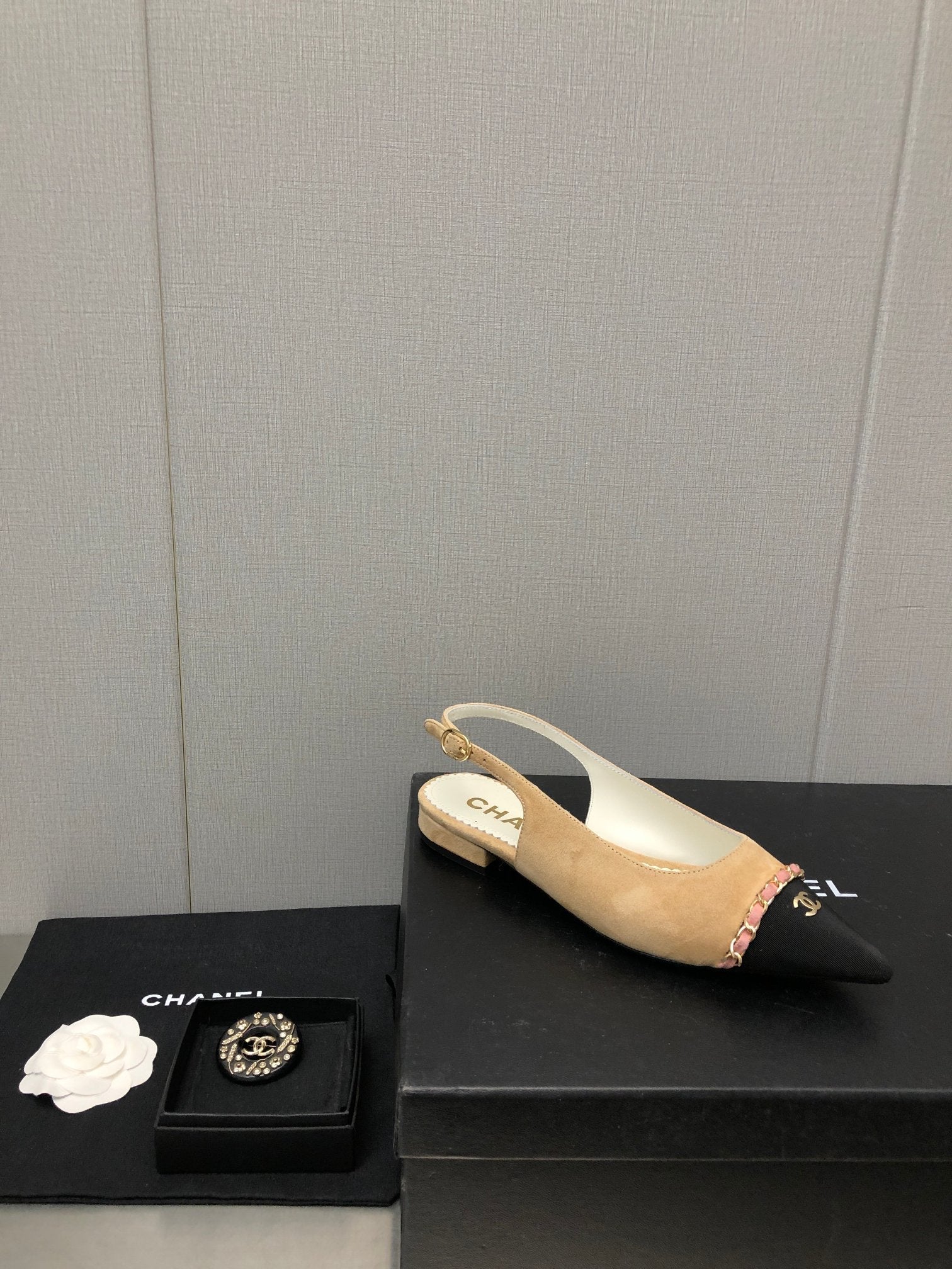 Luxury Shoes Sandals - CHL - 872