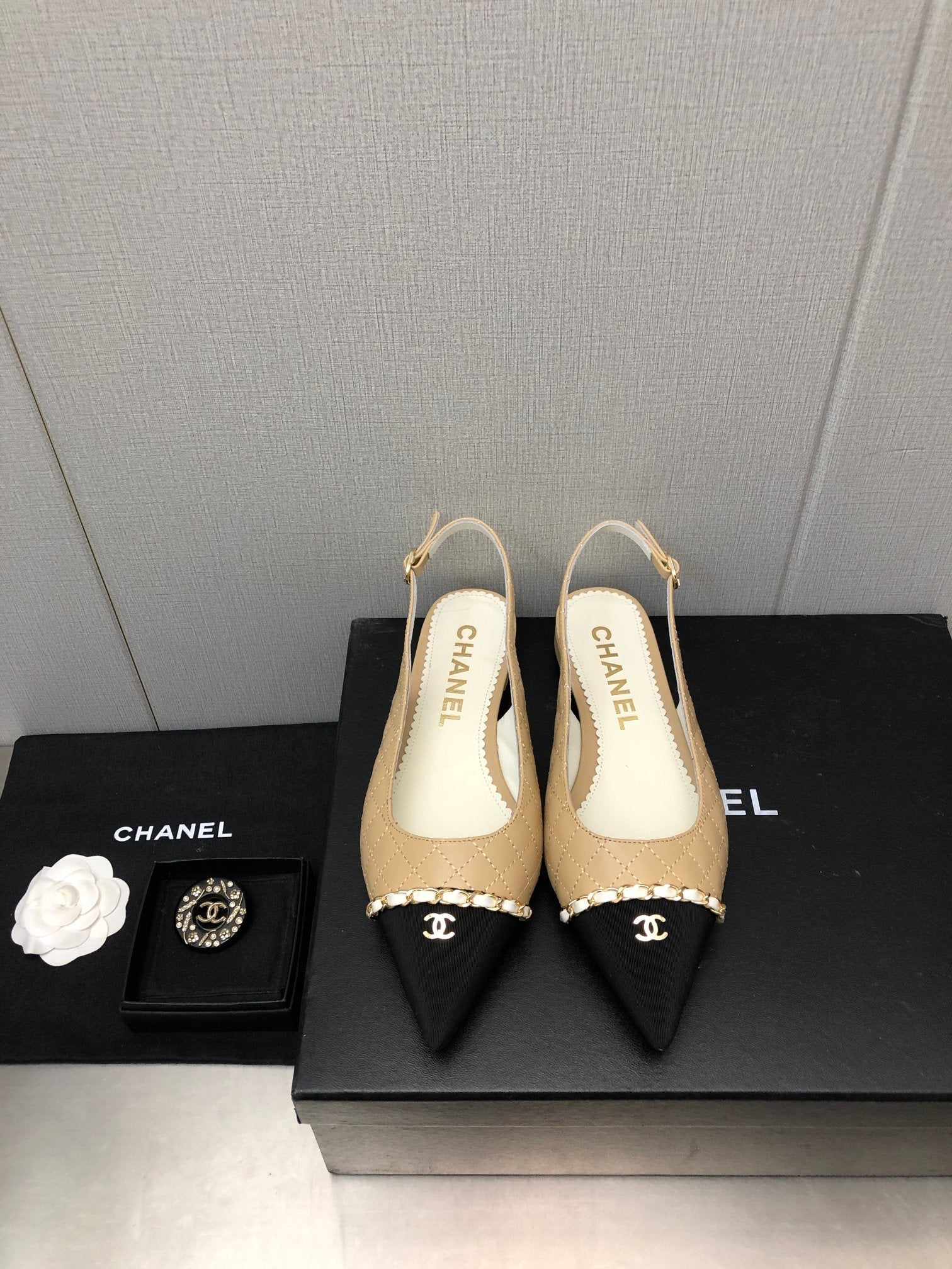Luxury Shoes Sandals - CHL - 875