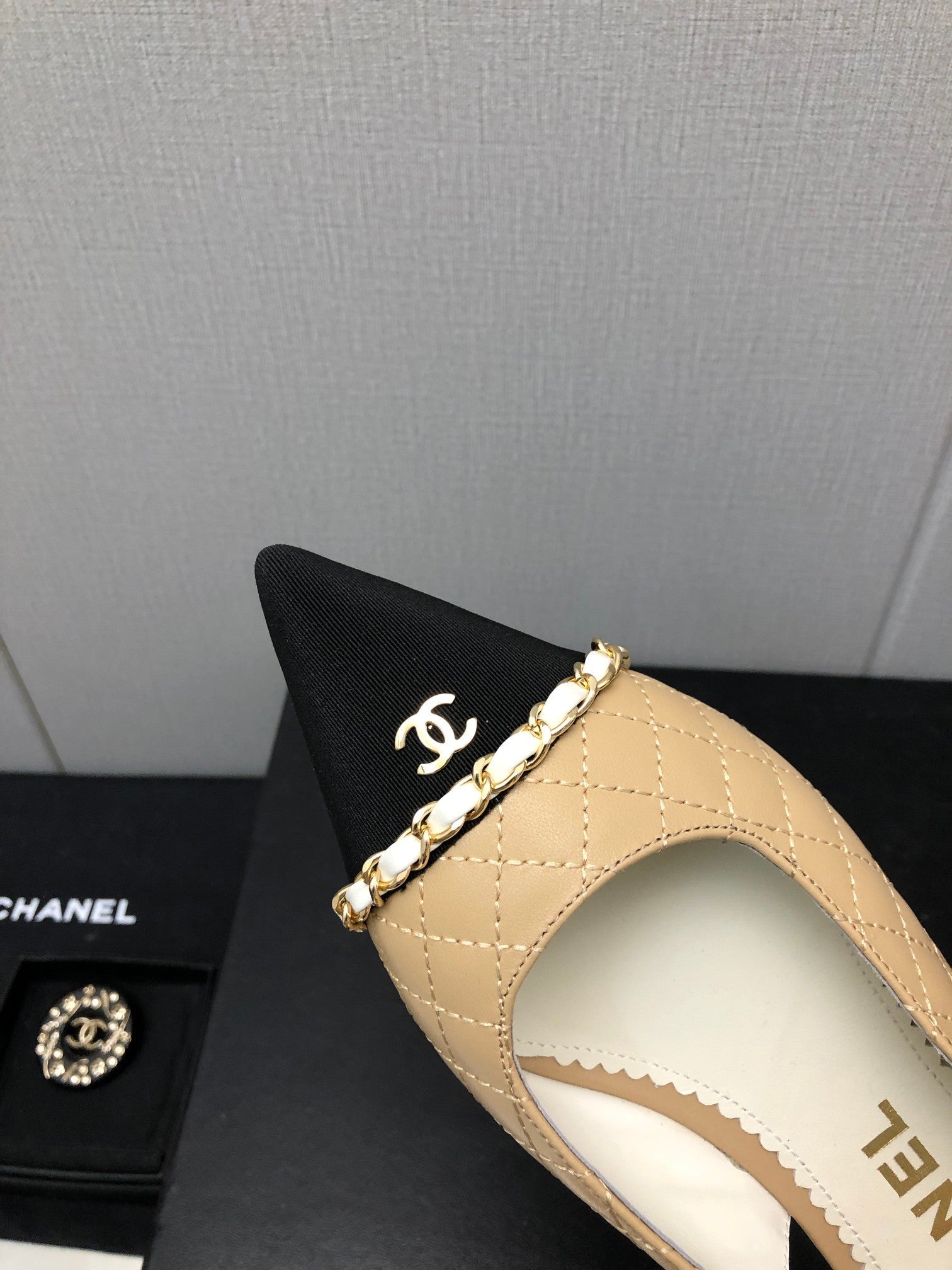 Luxury Shoes Sandals - CHL - 875