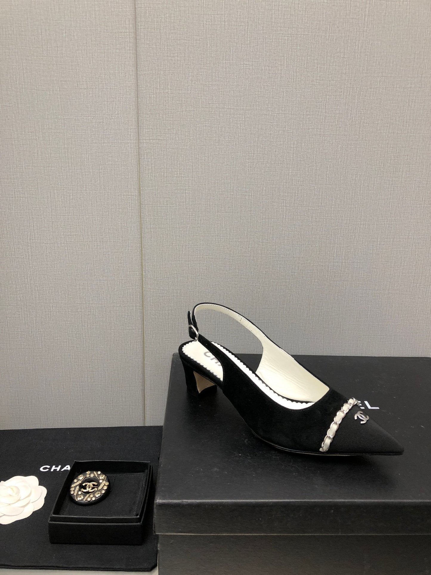 Luxury Shoes Sandals - CHL - 878