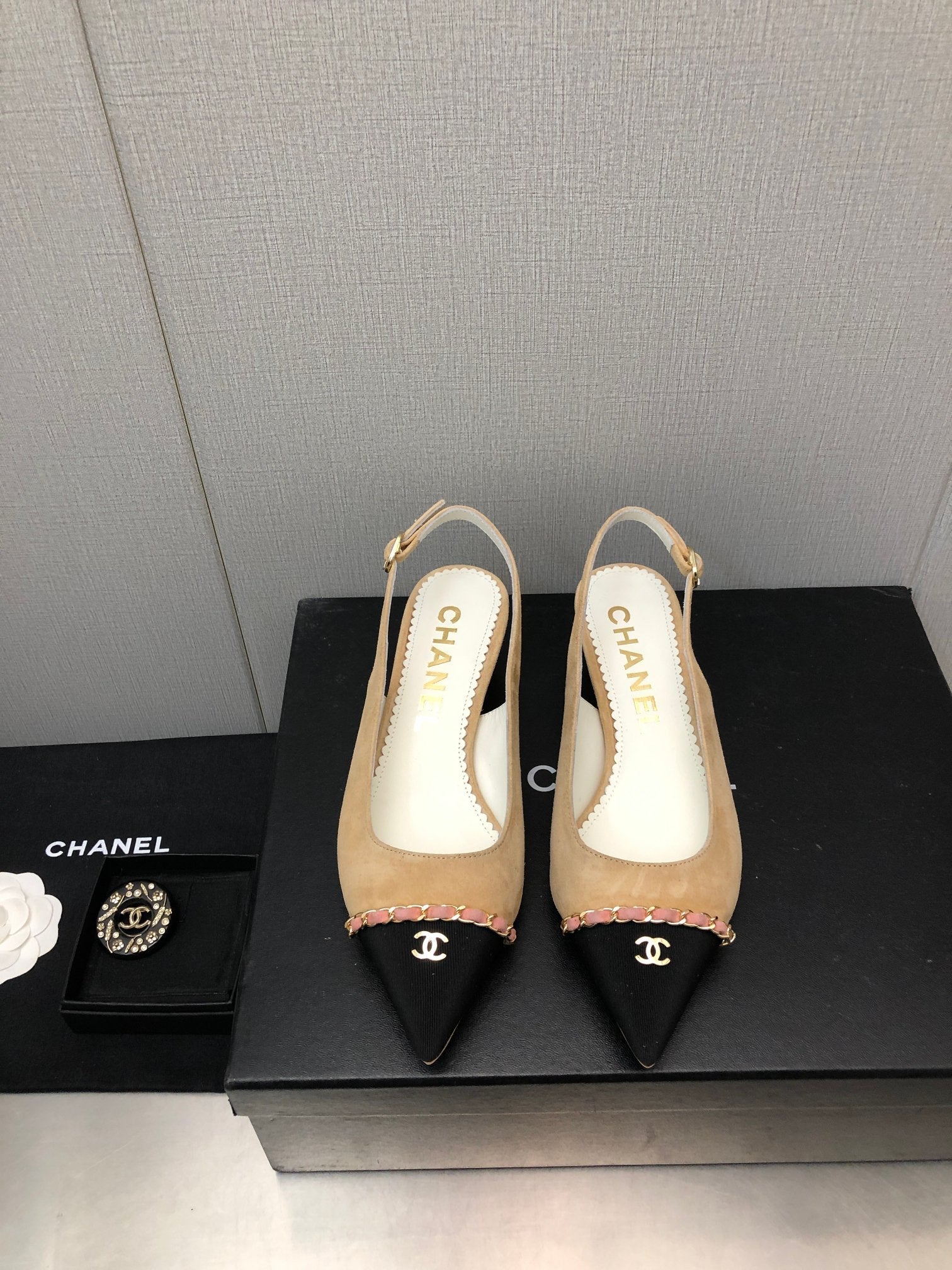 Luxury Shoes Sandals - CHL - 881