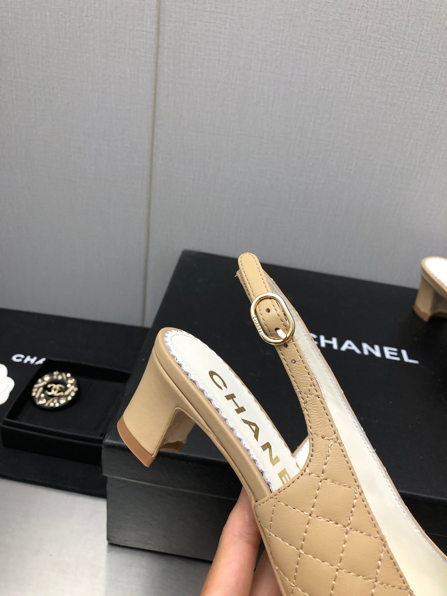 Luxury Shoes Sandals - CHL - 885