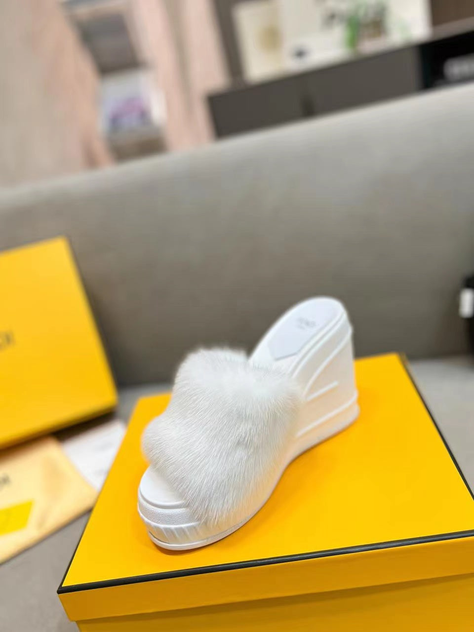 Luxury Shoes - FED - 185