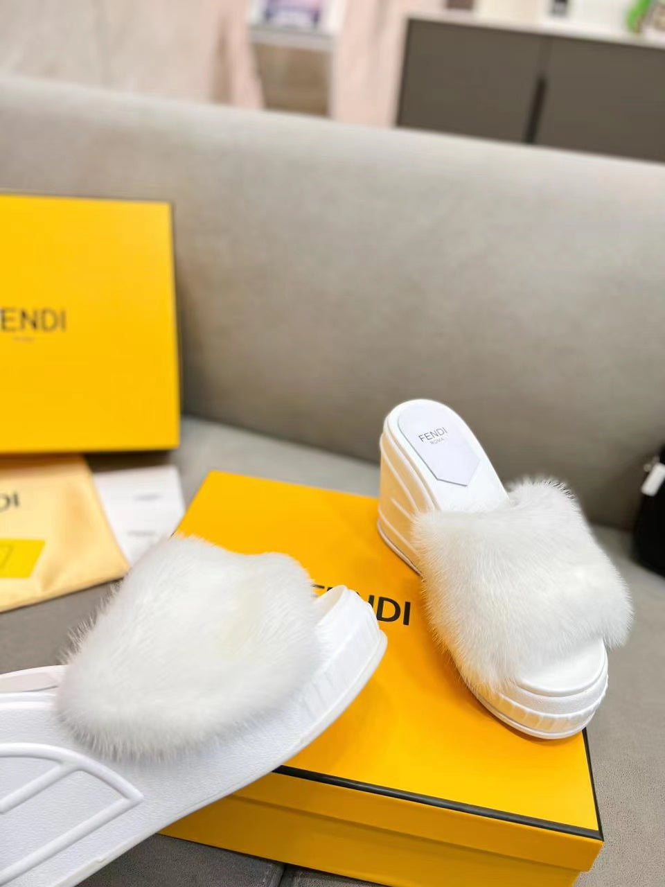 Luxury Shoes - FED - 140