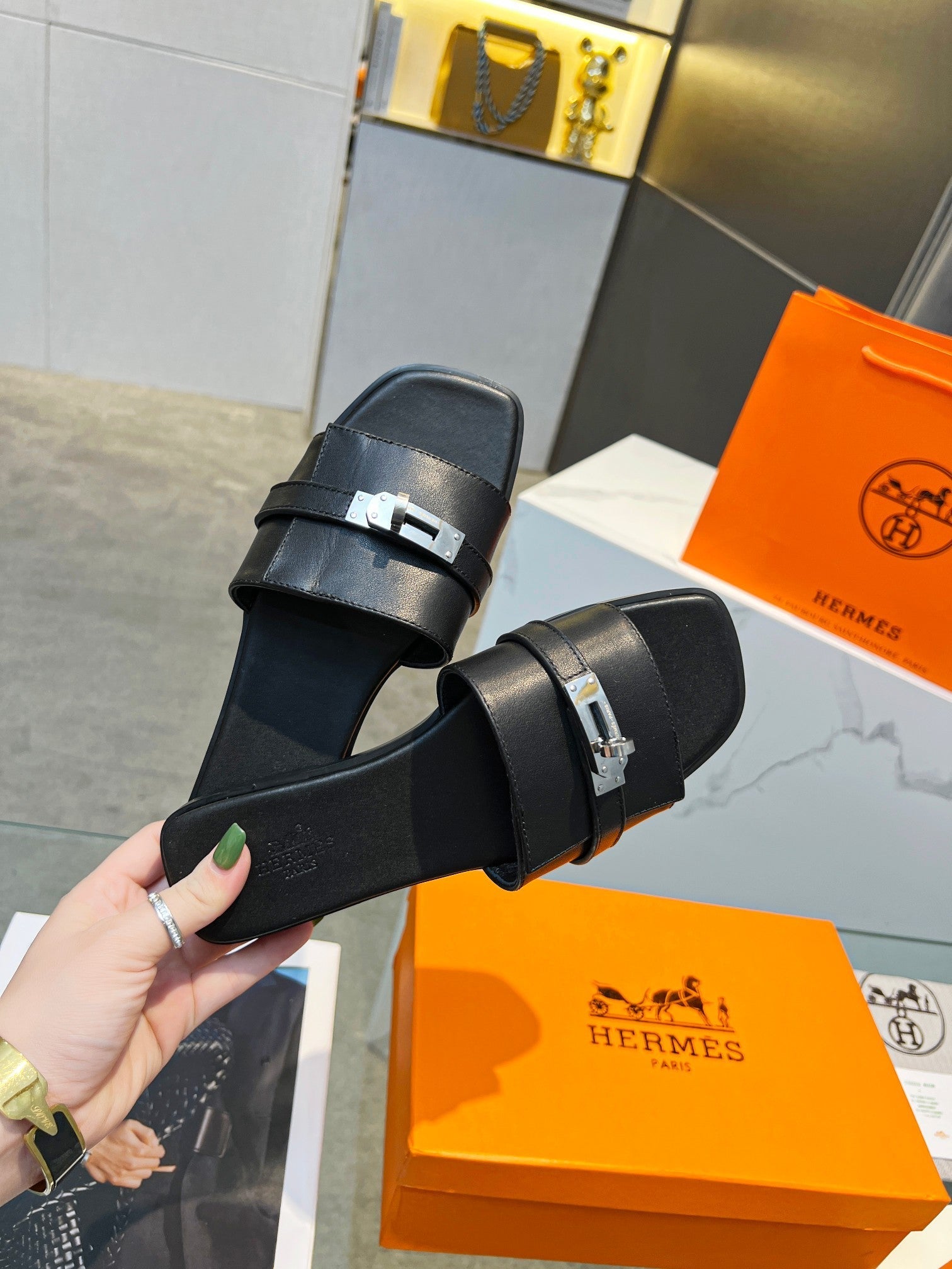 Luxury Shoes - HMS - 279