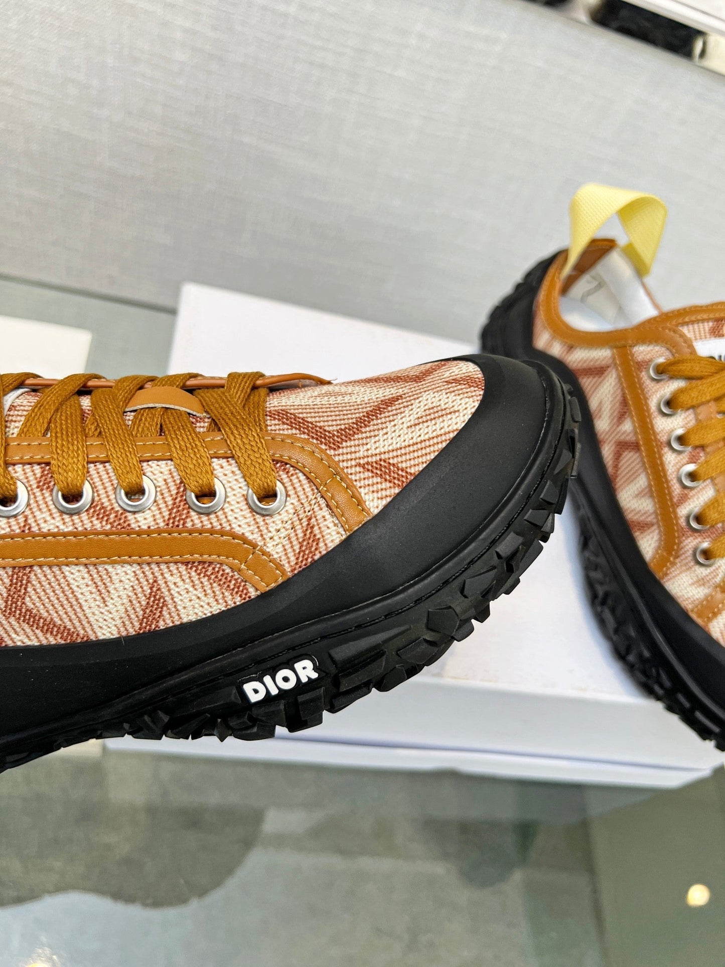 Luxury Shoes - DIR - 583