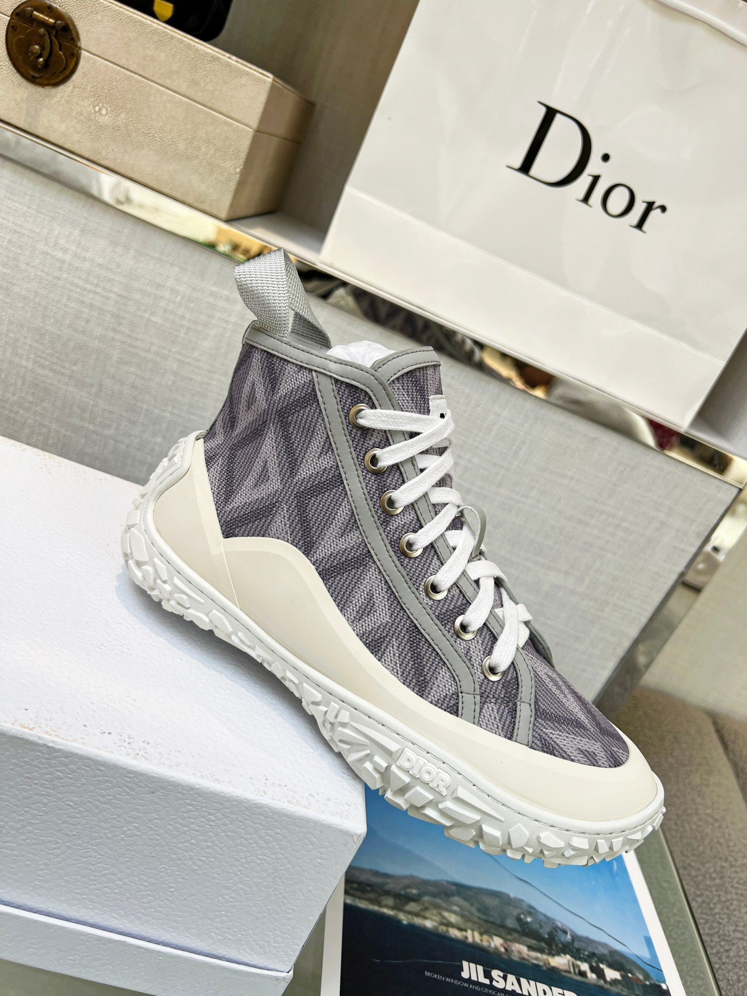 Luxury Shoes - DIR - 587