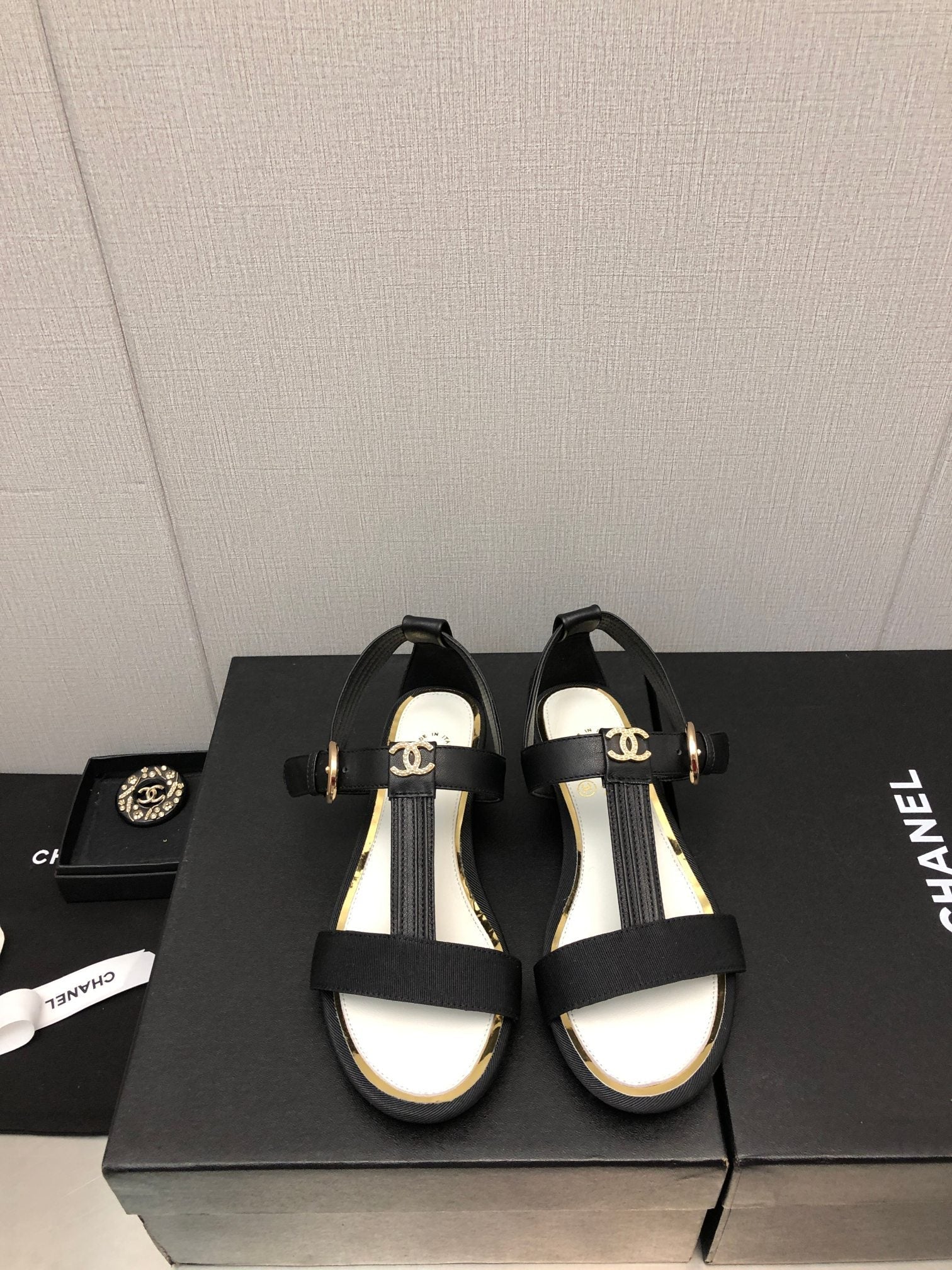 Luxury Shoes Sandals - CHL - 765