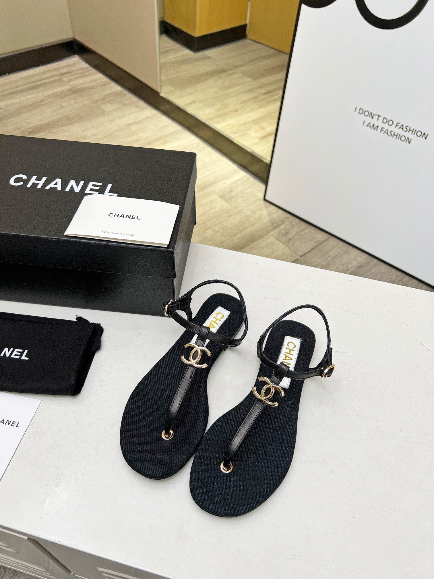 Luxury Shoes Sandals - CHL - 737