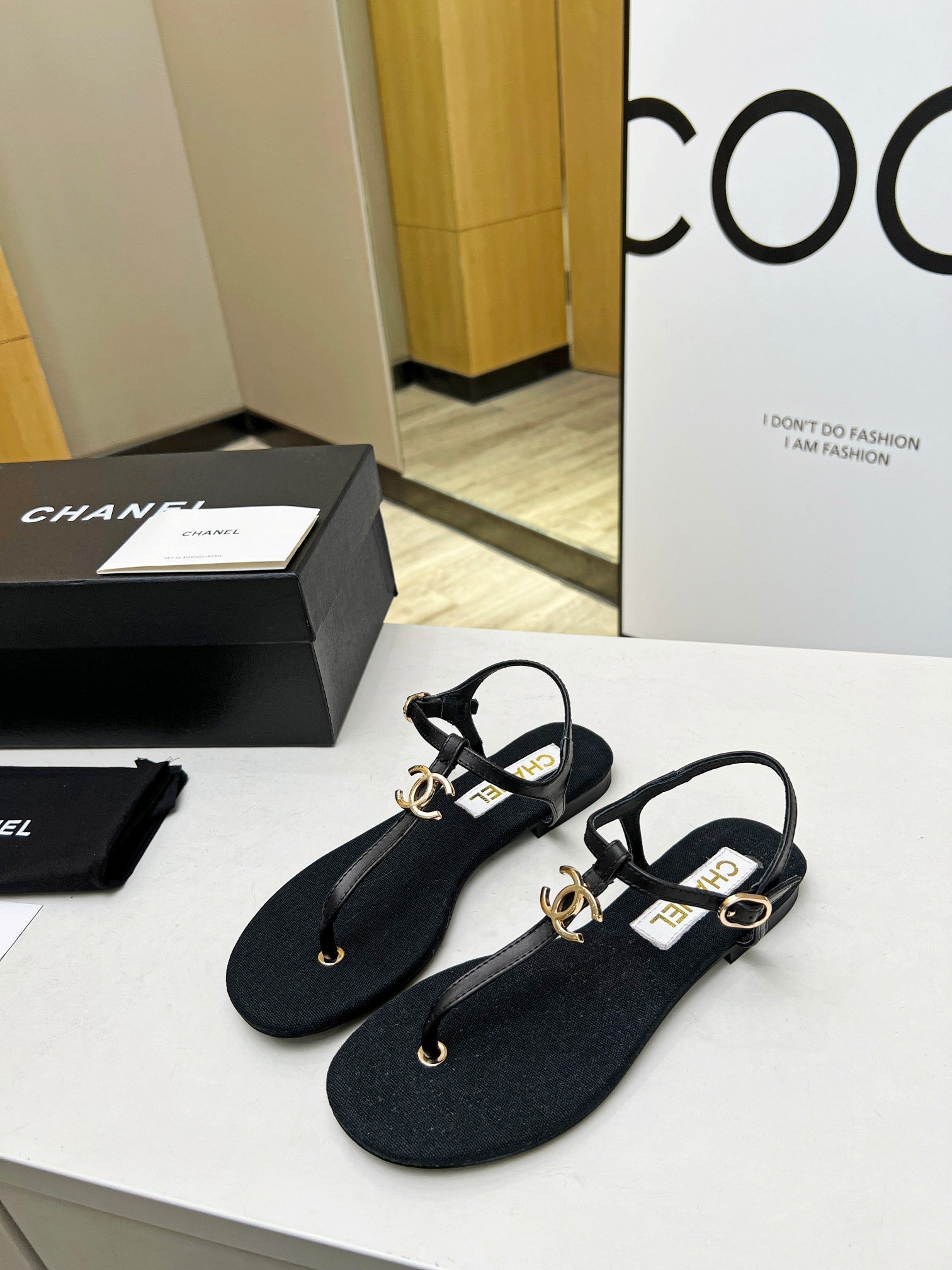 Luxury Shoes Sandals - CHL - 737