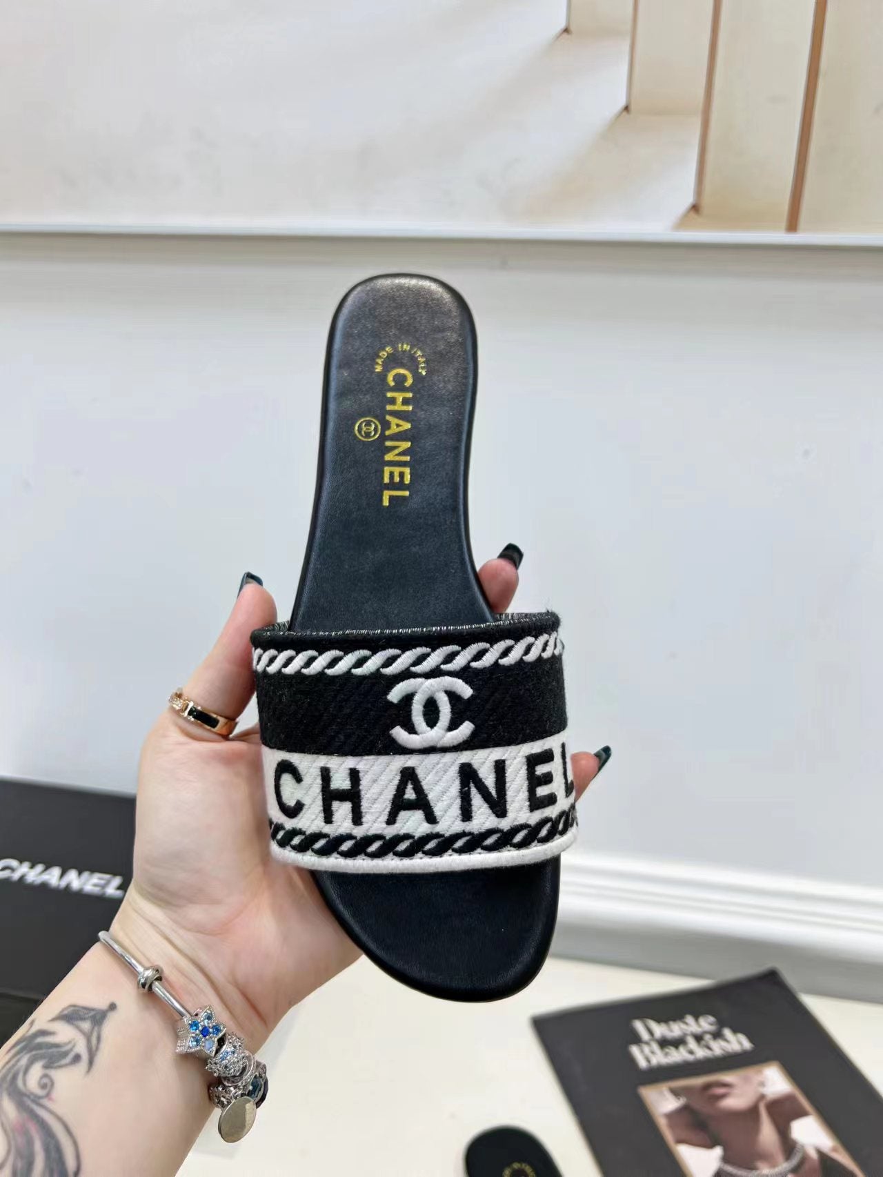 Luxury Shoes Sandals - CHL - 673