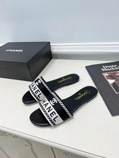 Luxury Shoes Sandals - CHL - 673