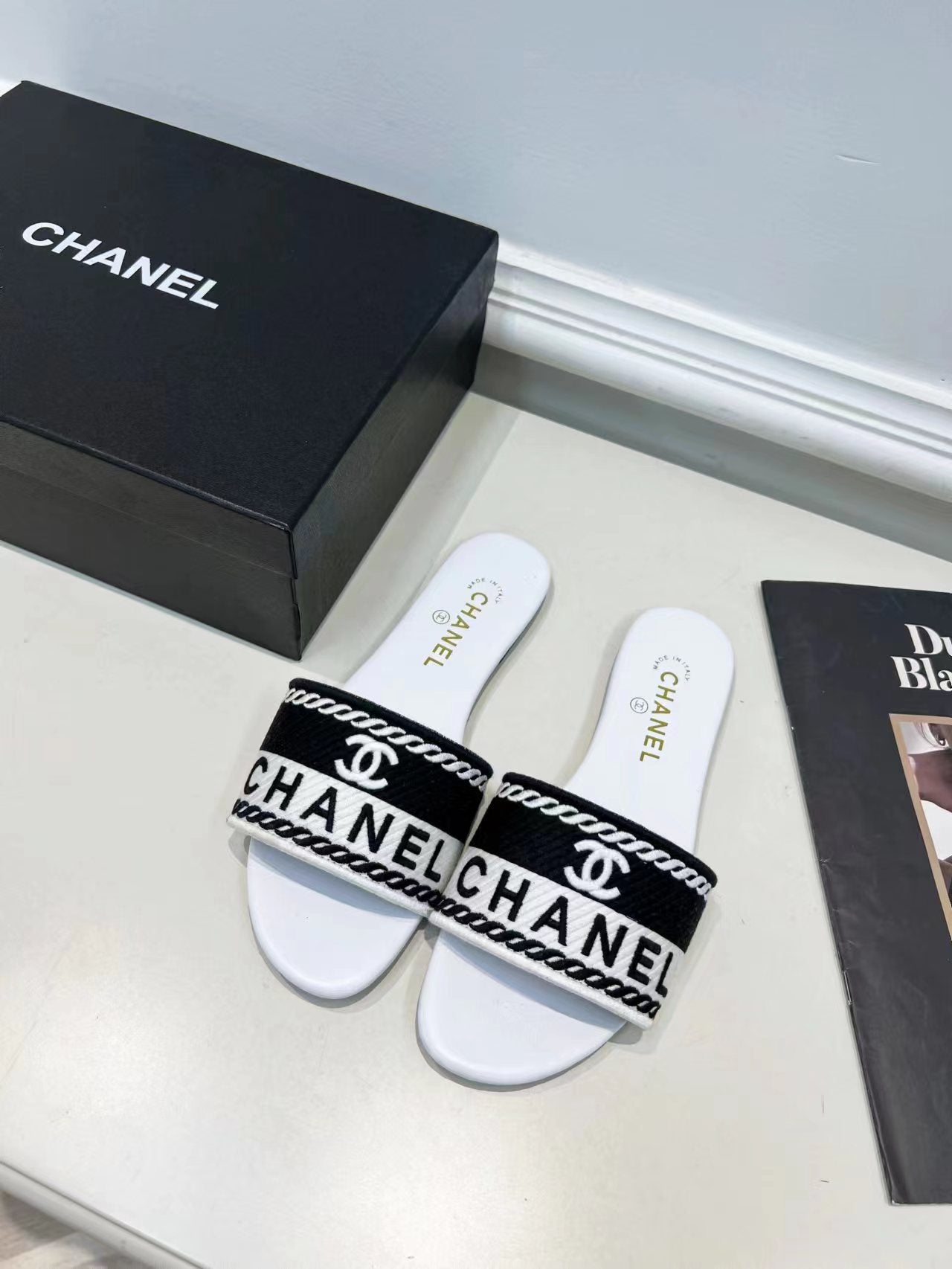 Luxury Shoes Sandals - CHL - 675