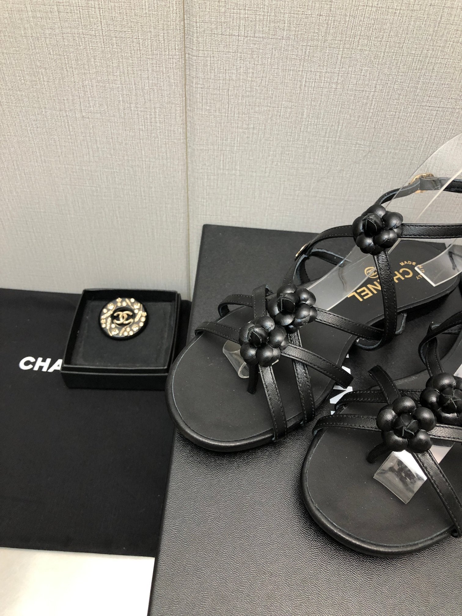 Luxury Shoes Sandals - CHL - 637