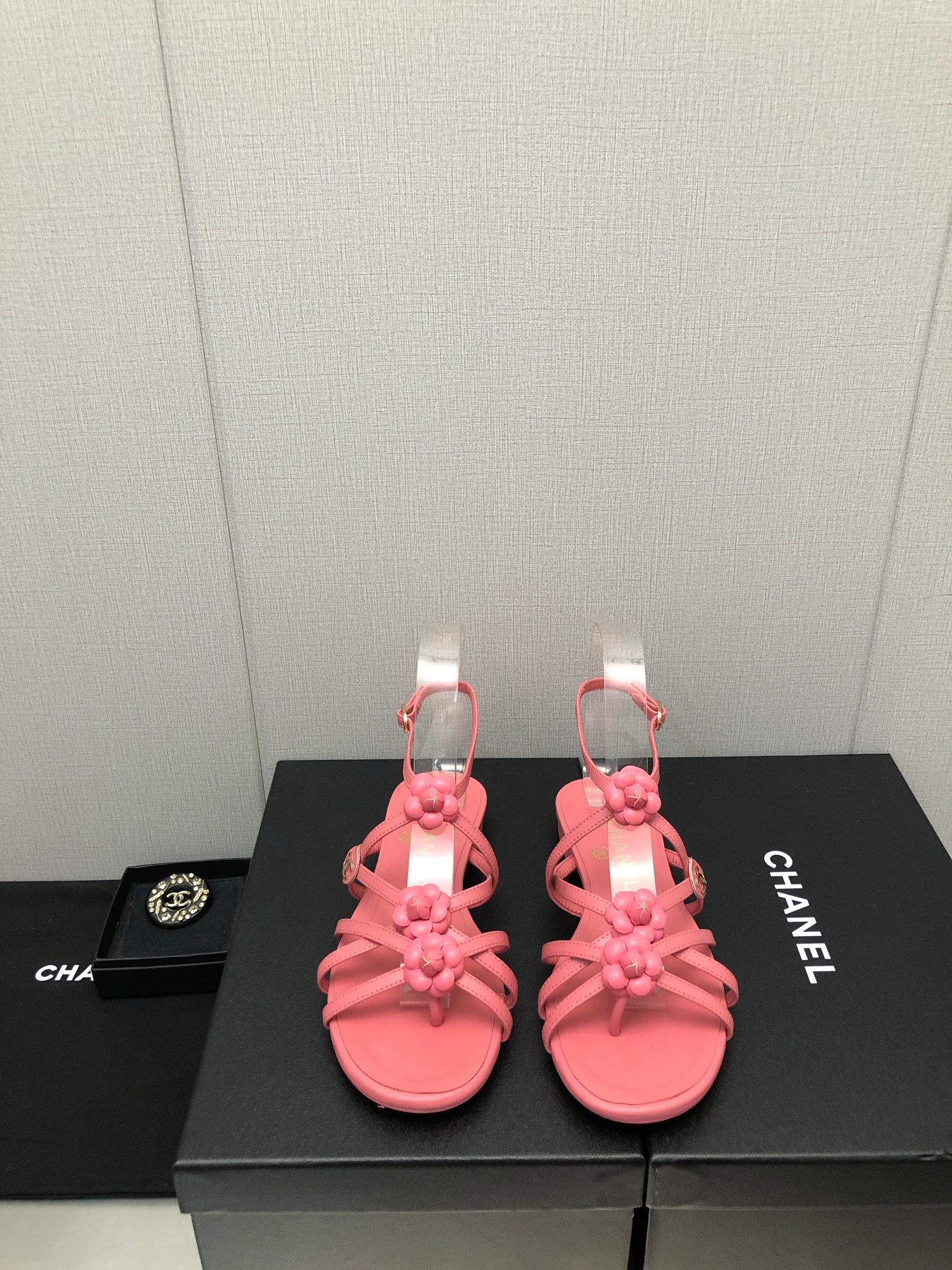 Luxury Shoes Sandals - CHL - 635