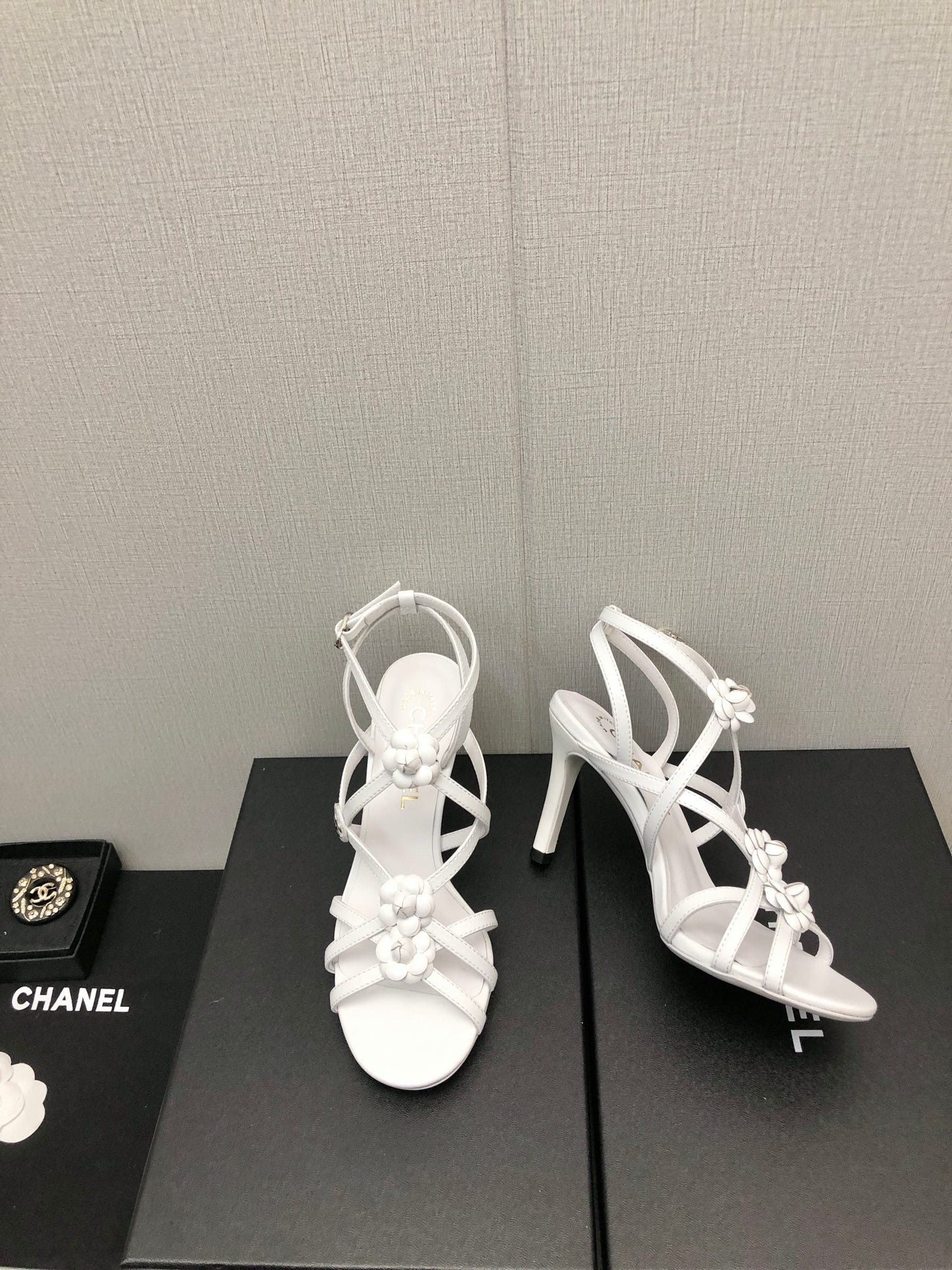 Luxury Shoes Sandals - CHL - 640