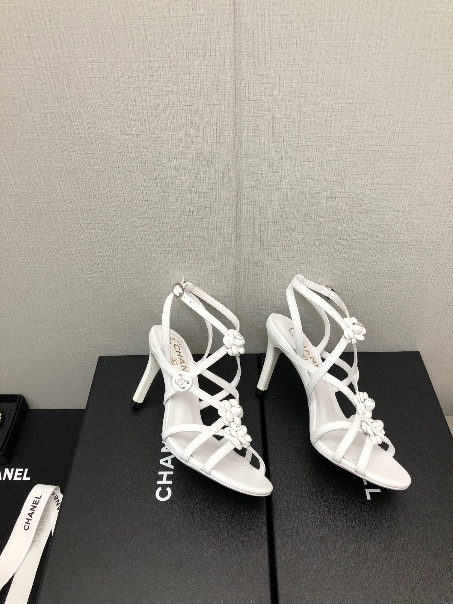 Luxury Shoes Sandals - CHL - 640