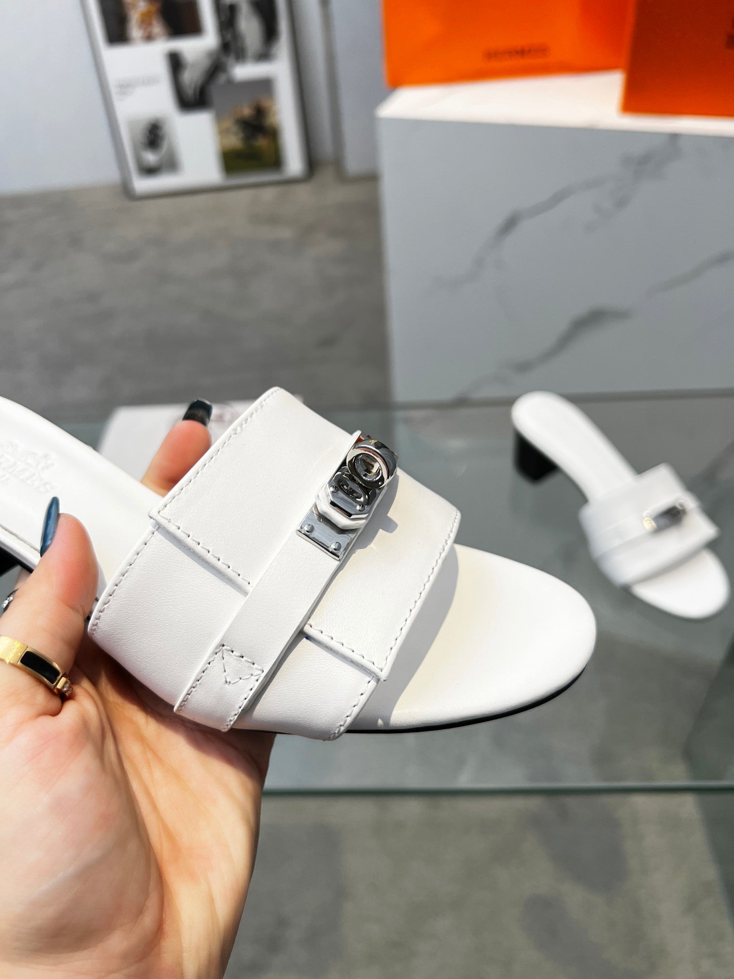 Luxury Shoes - HMS - 283