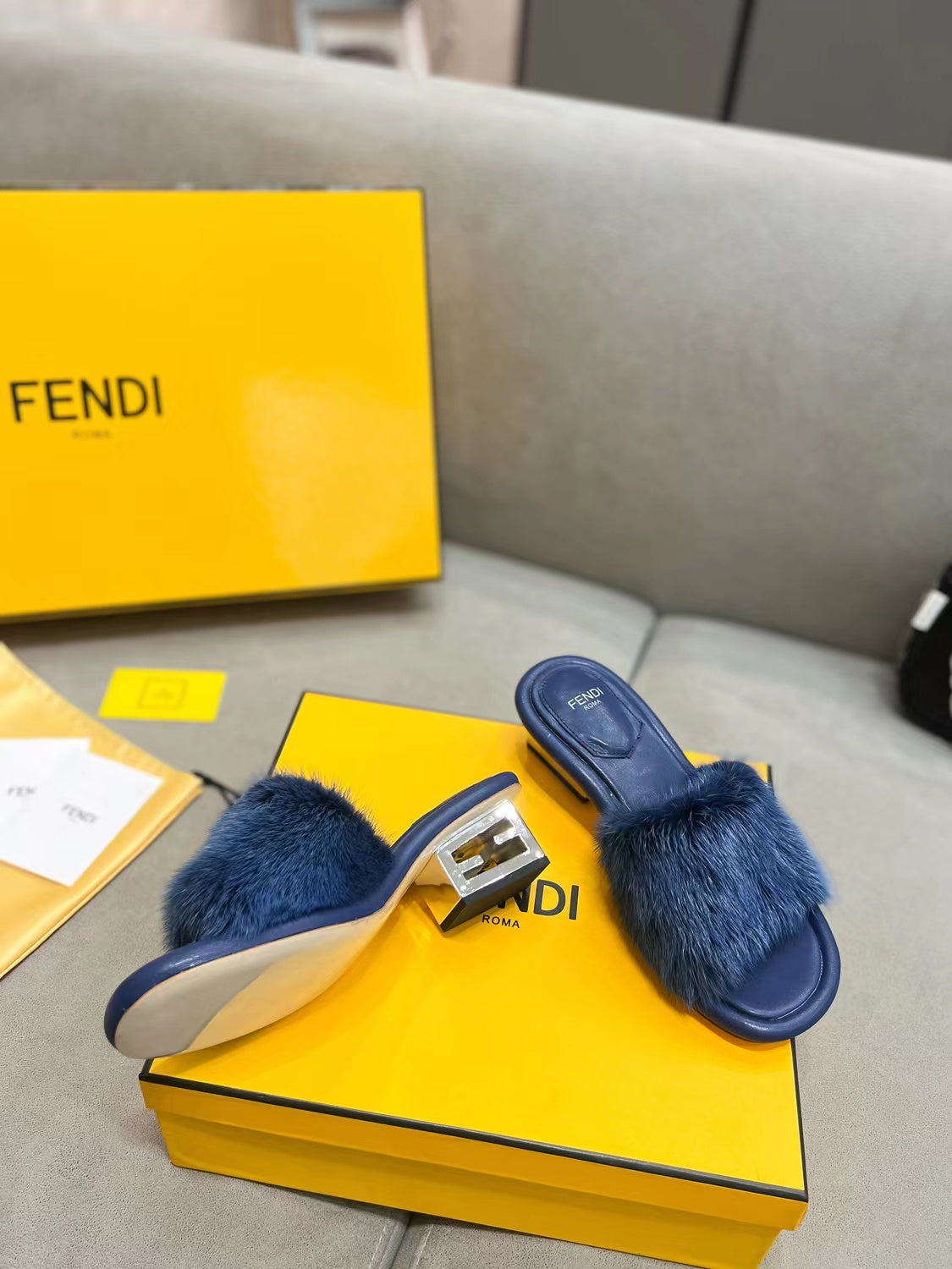 Luxury Shoes - FED - 144
