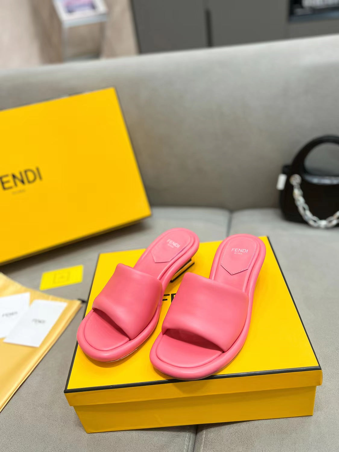 Luxury Shoes - FED - 147