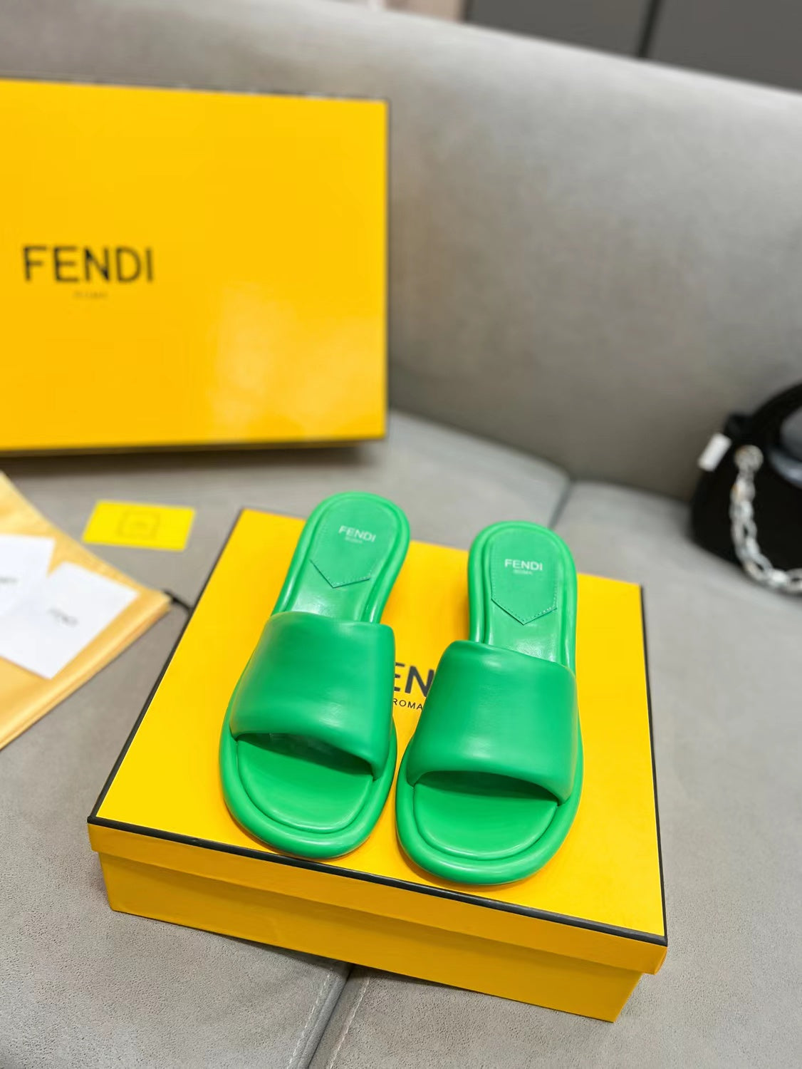 Luxury Shoes - FED - 148