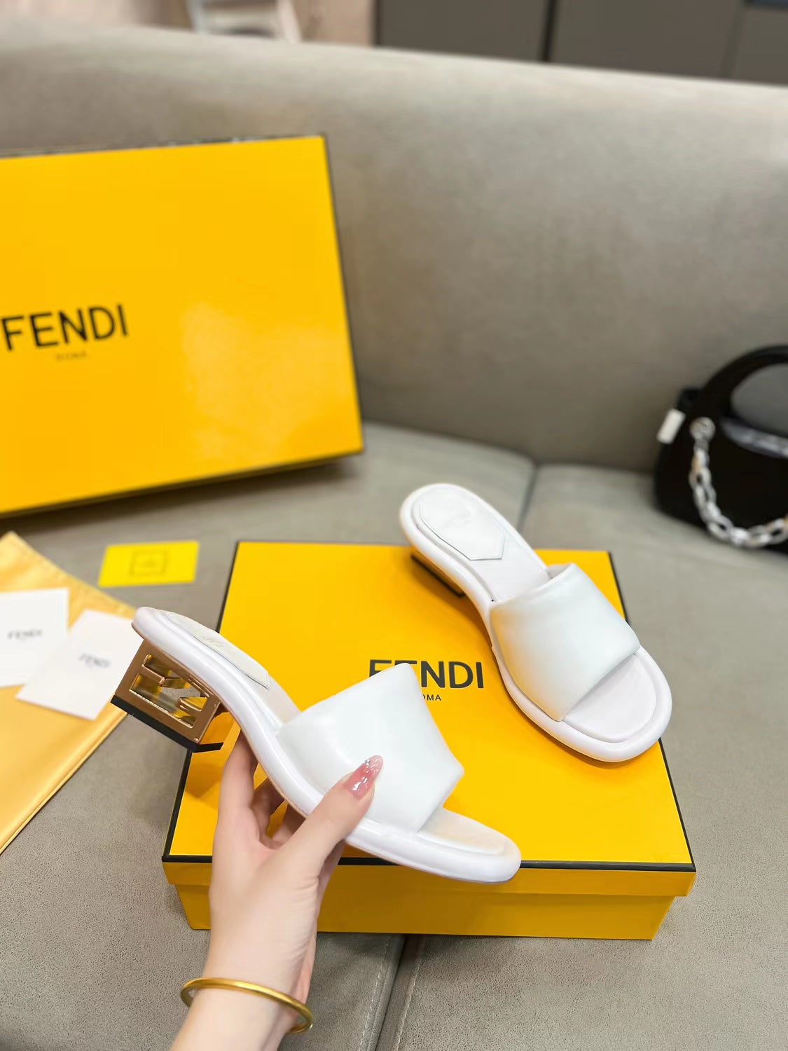 Luxury Shoes - FED - 153