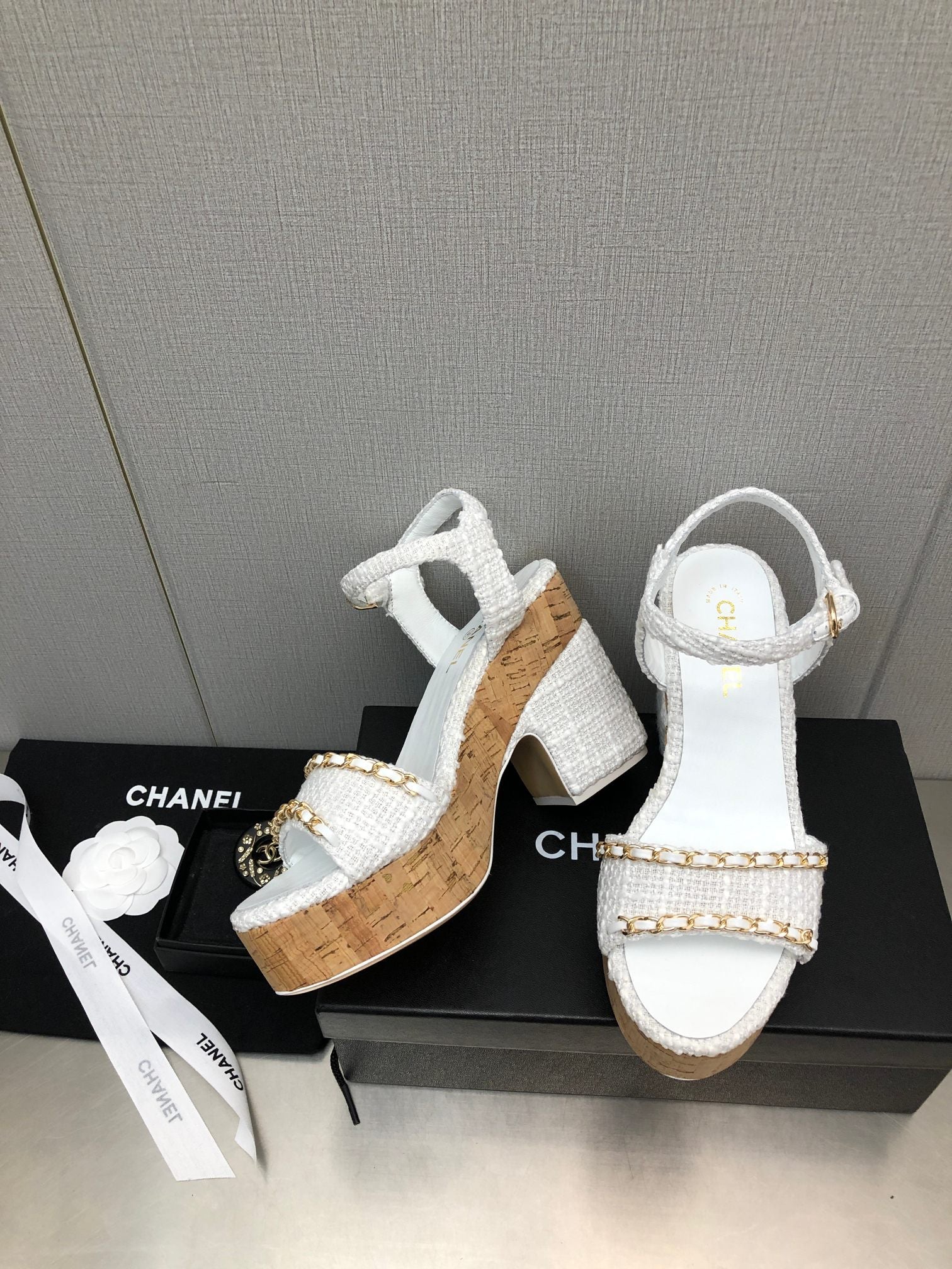 Luxury Shoes Sandals - CHL - 545
