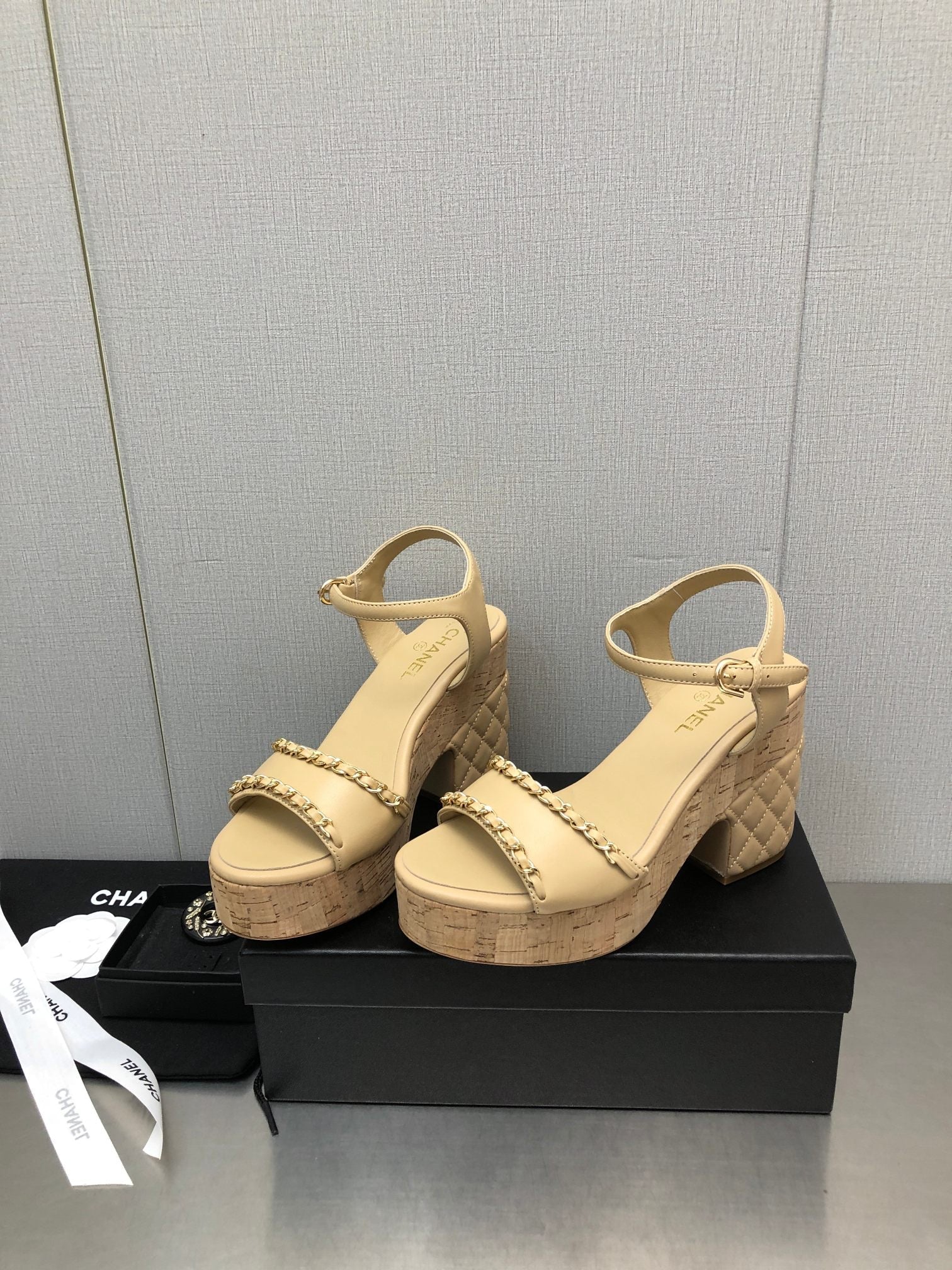 Luxury Shoes Sandals - CHL - 547