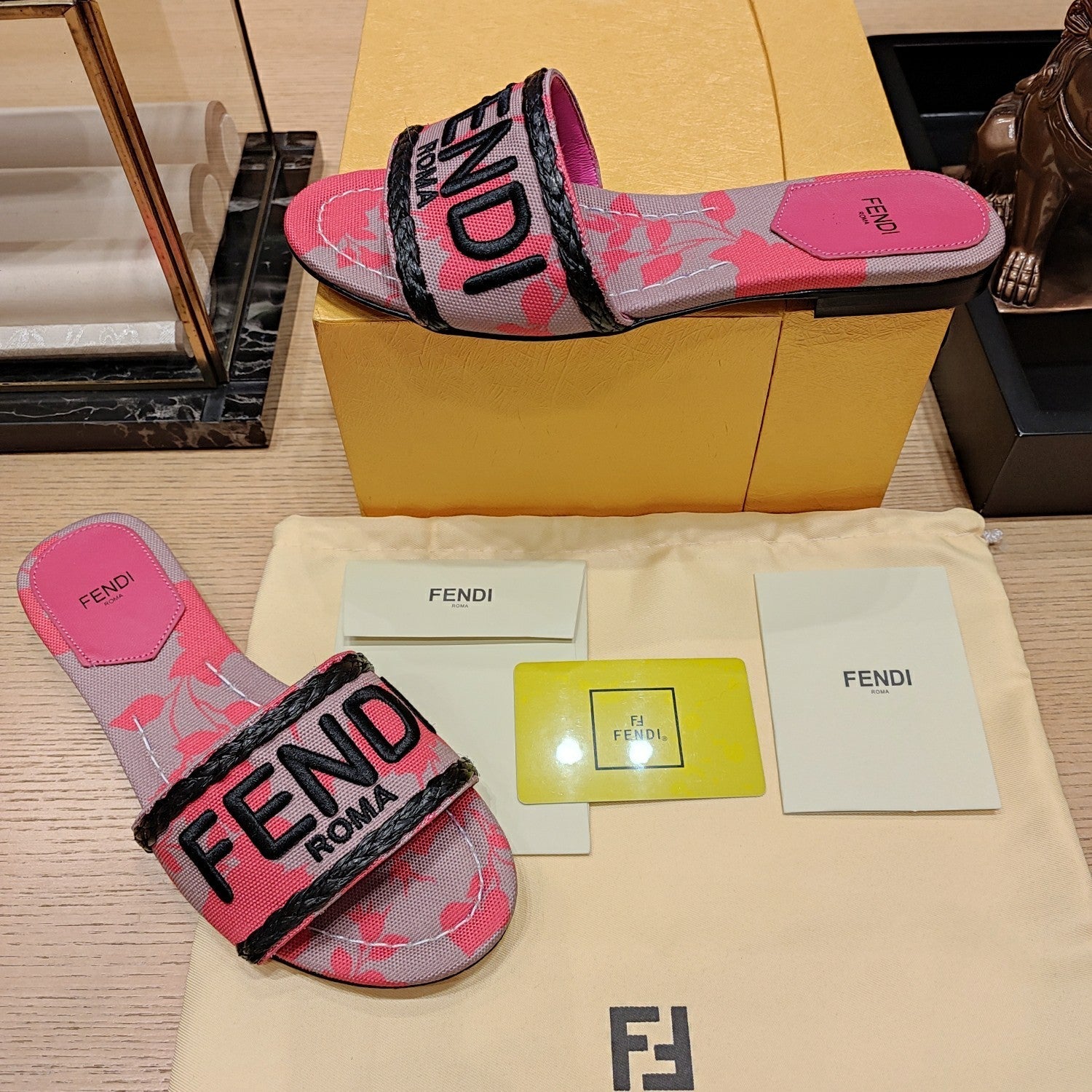 Luxury Shoes - FED - 034