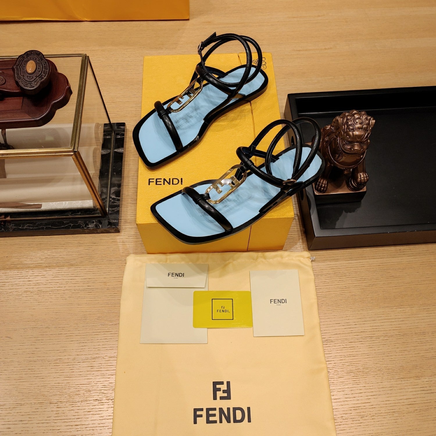 Luxury Shoes - FED - 035