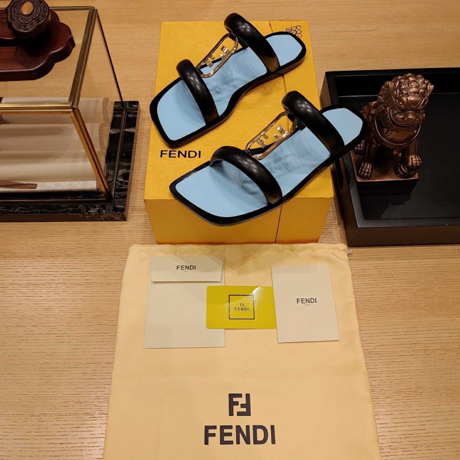 Luxury Shoes - FED - 042