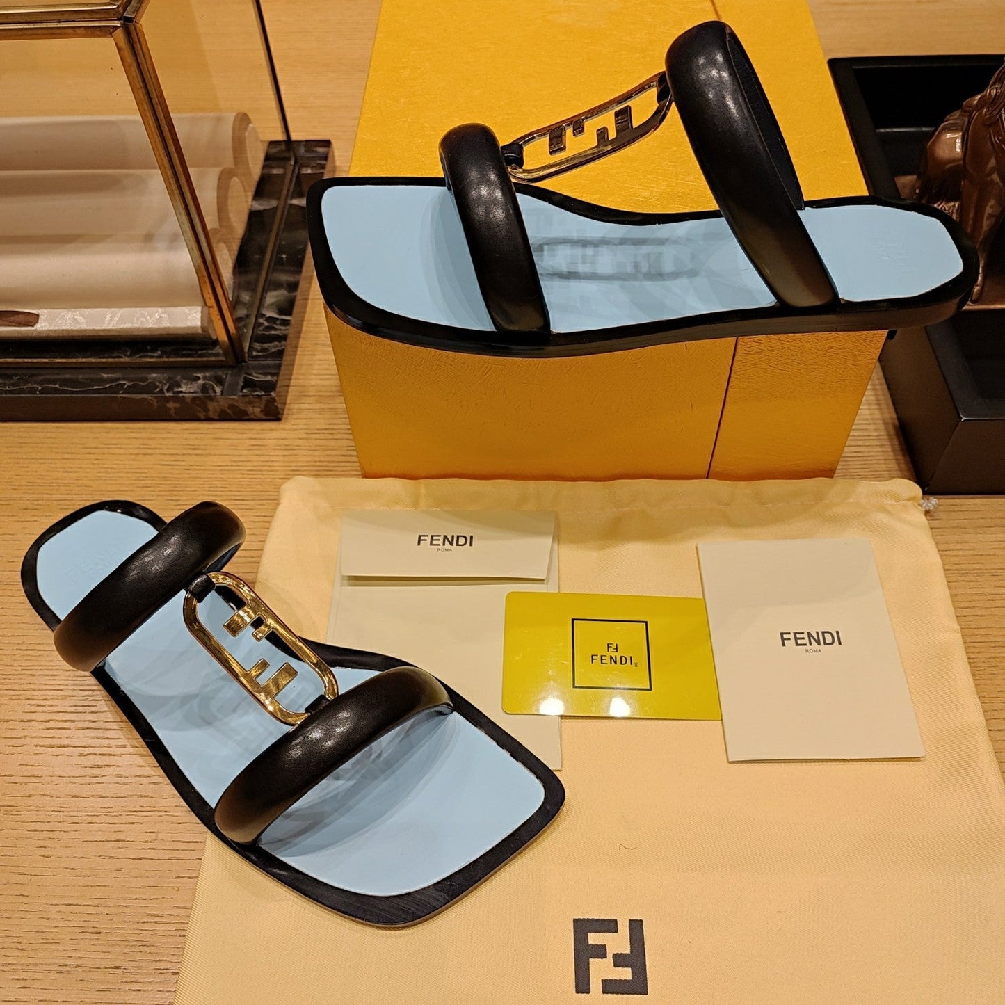 Luxury Shoes - FED - 042