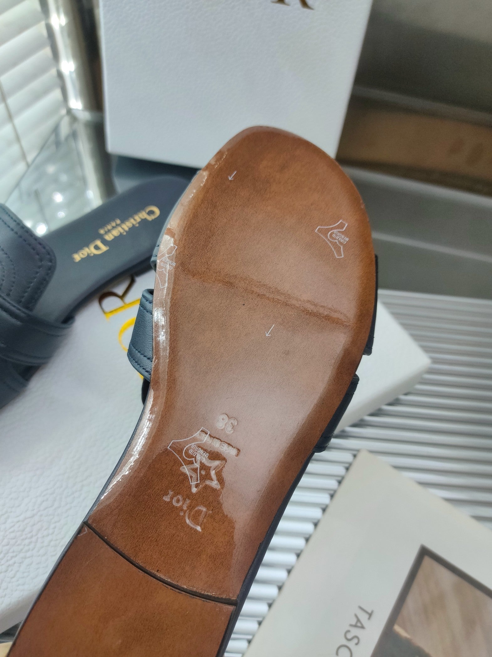 Luxury Shoes - DIR - 154
