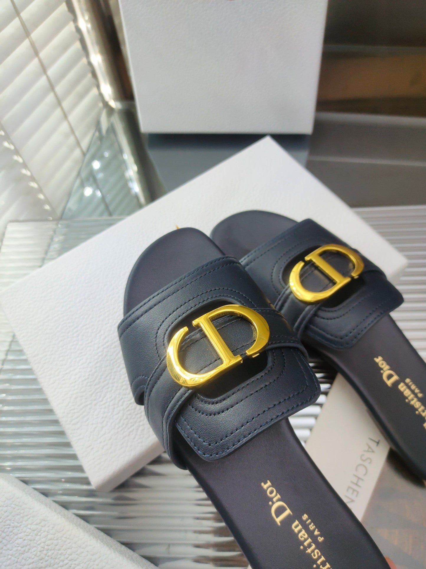 Luxury Shoes - DIR - 154