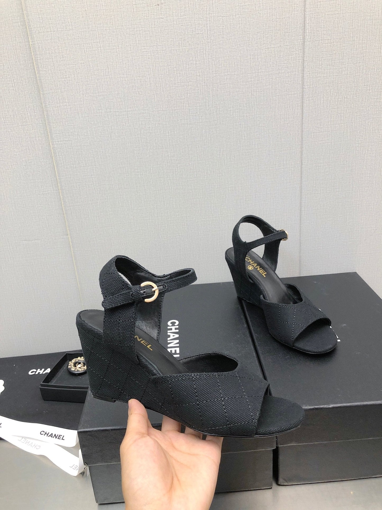 Luxury Shoes Sandals - CHL - 271