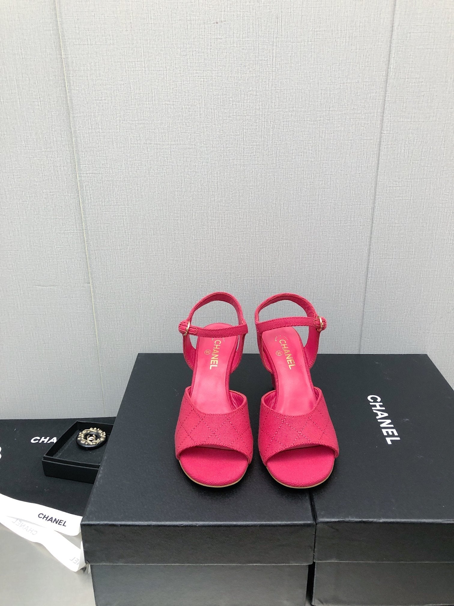 Luxury Shoes Sandals - CHL - 269
