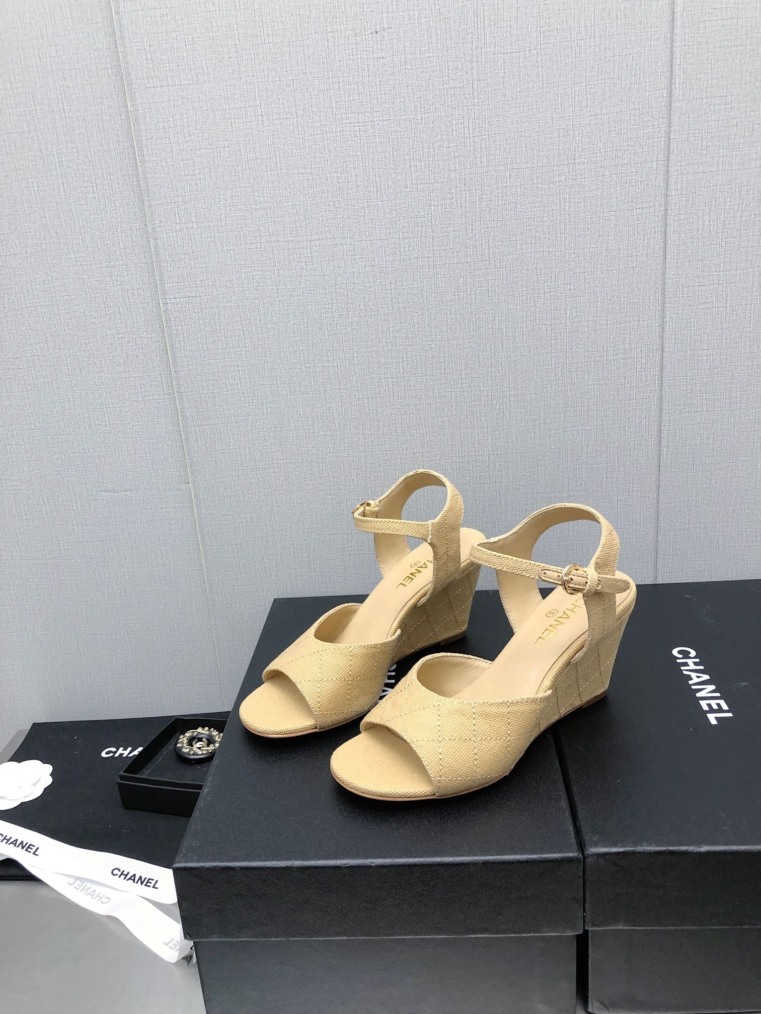 Luxury Shoes Sandals - CHL - 268