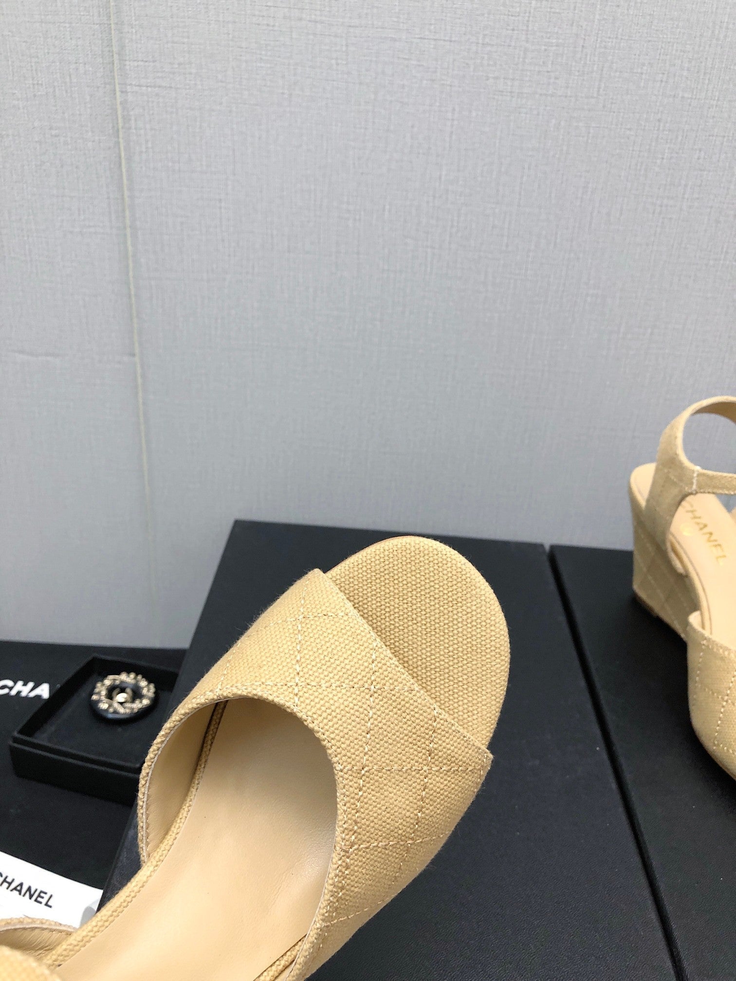 Luxury Shoes Sandals - CHL - 268