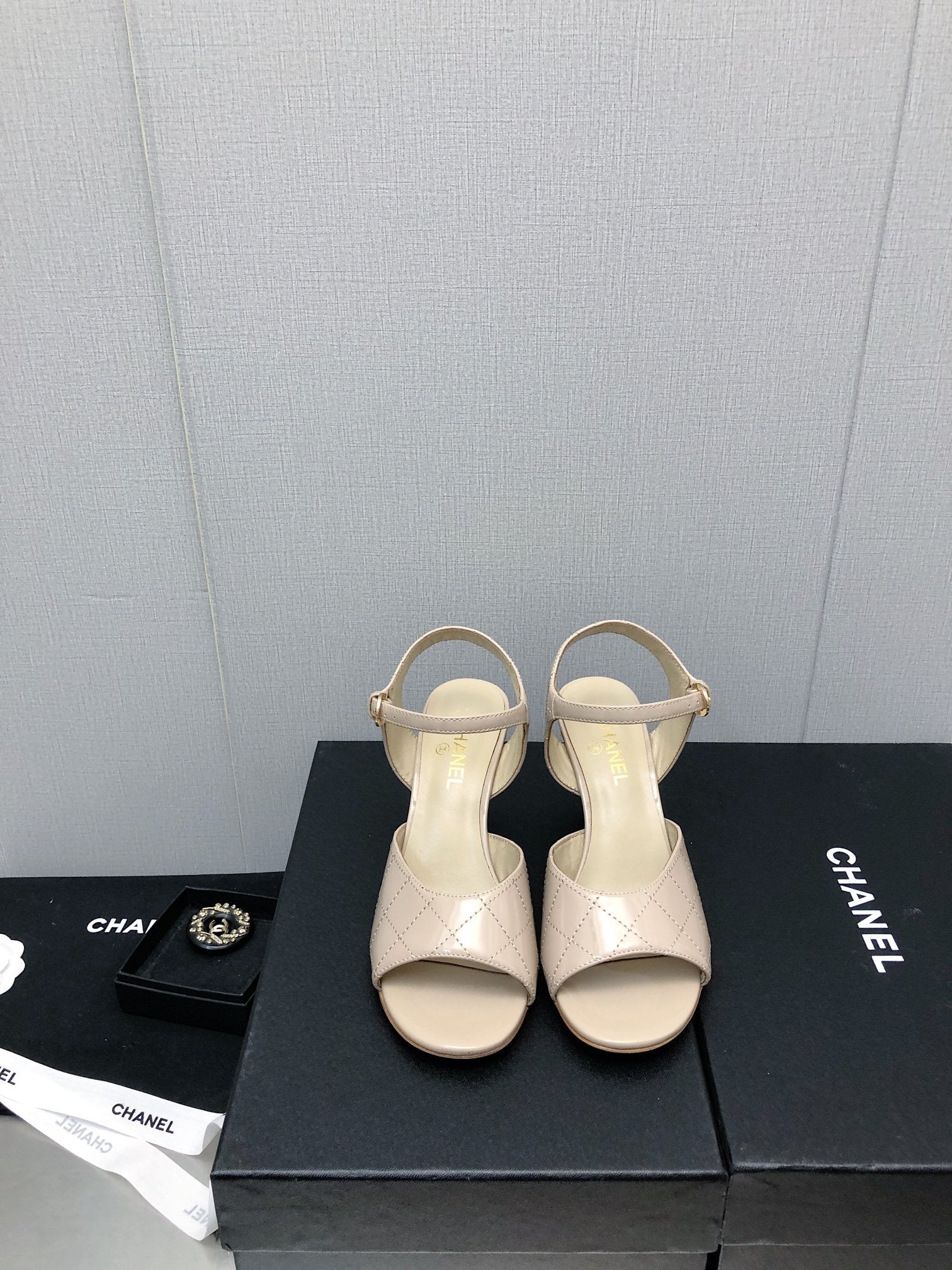 Luxury Shoes Sandals - CHL - 273